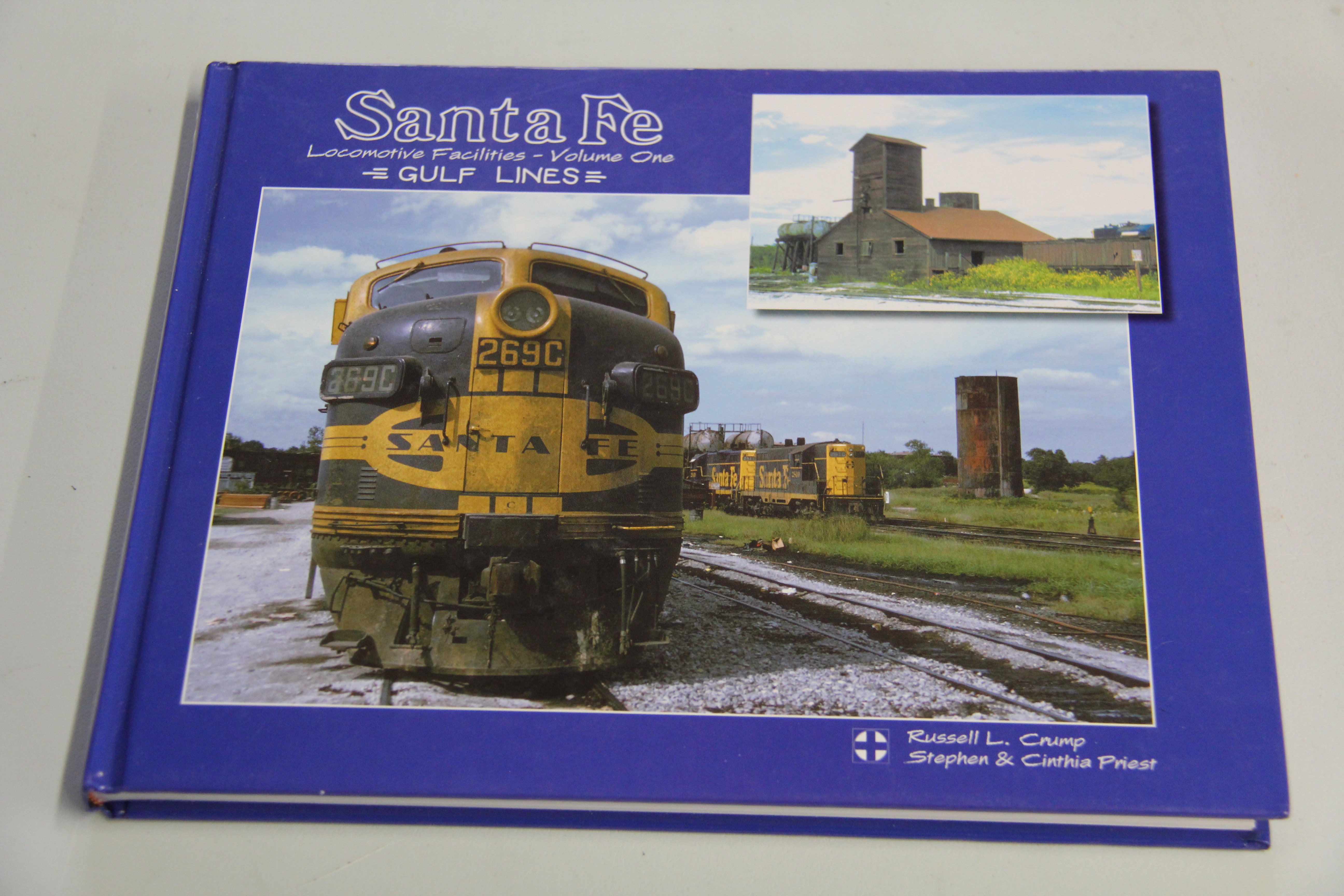 "Santa Fe Locomotive Facilities- Volume One GULF LINES" Hardback Book-Second hand-M5889