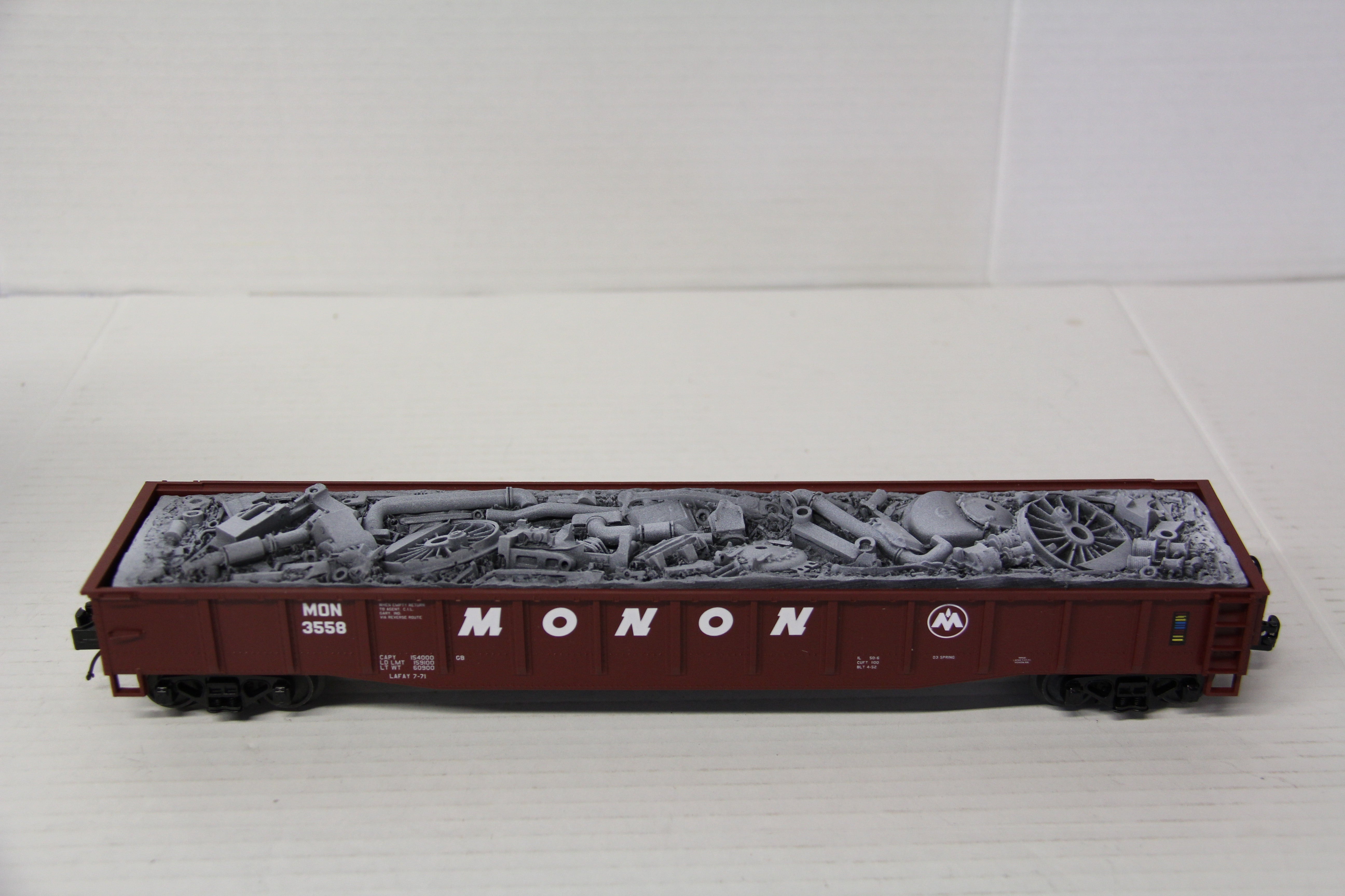 MTH 20-95602 Monon Gondola Car w/ Junk Load #3558-Second hand-M7176