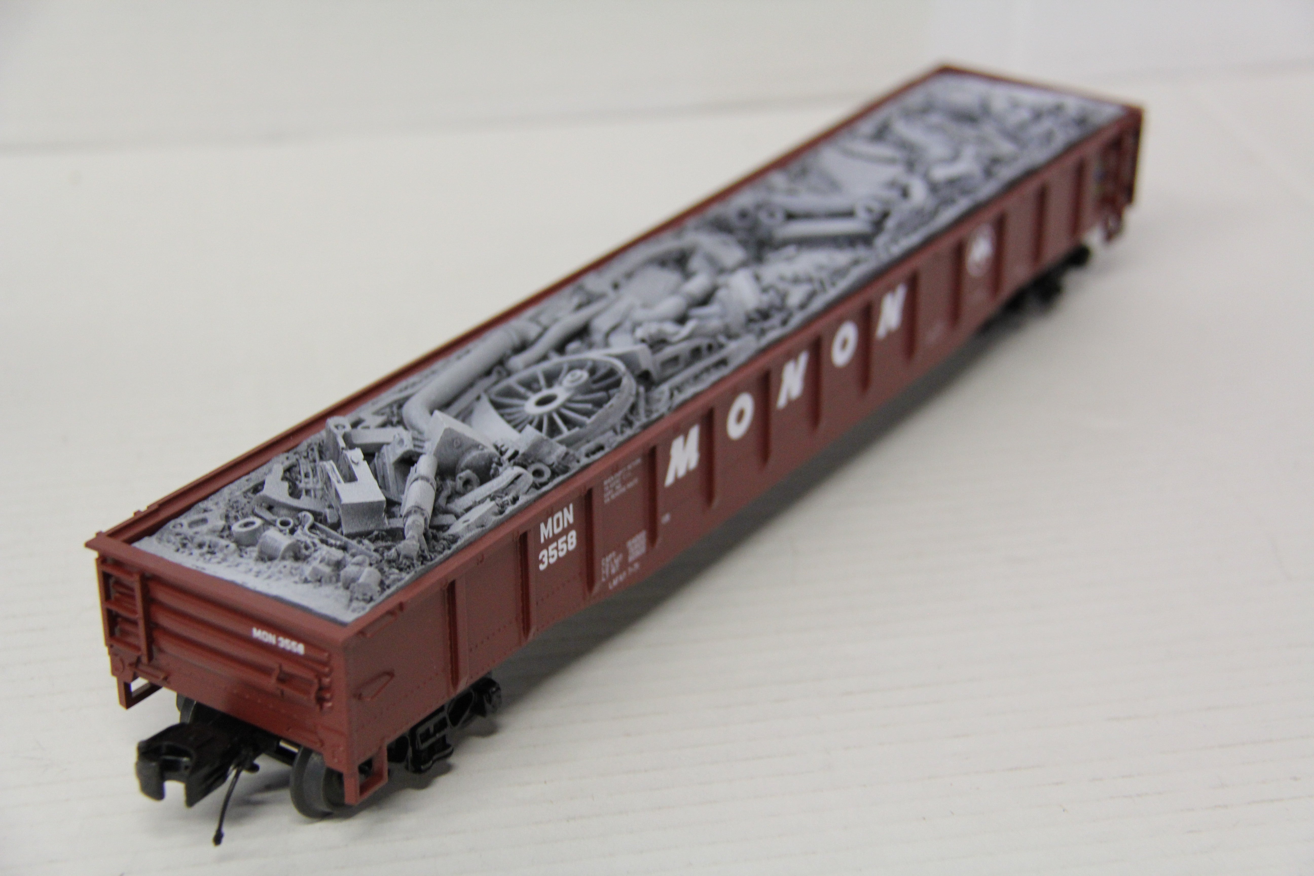 MTH 20-95602 Monon Gondola Car w/ Junk Load #3558-Second hand-M7176