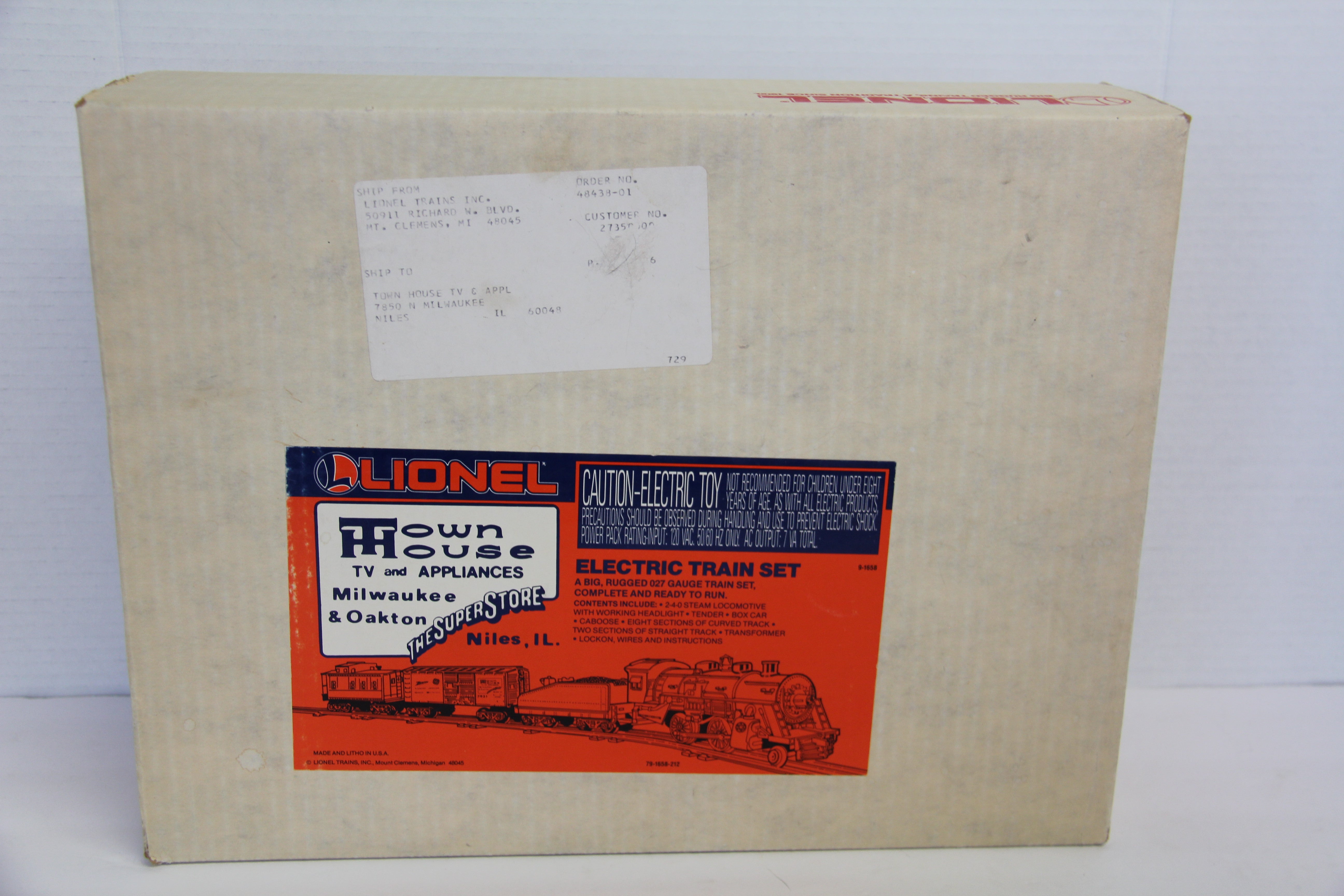 Lionel TownHouse TV & Appliances Milwaukee & Oakton Electric Train Set-Second hand-M7566