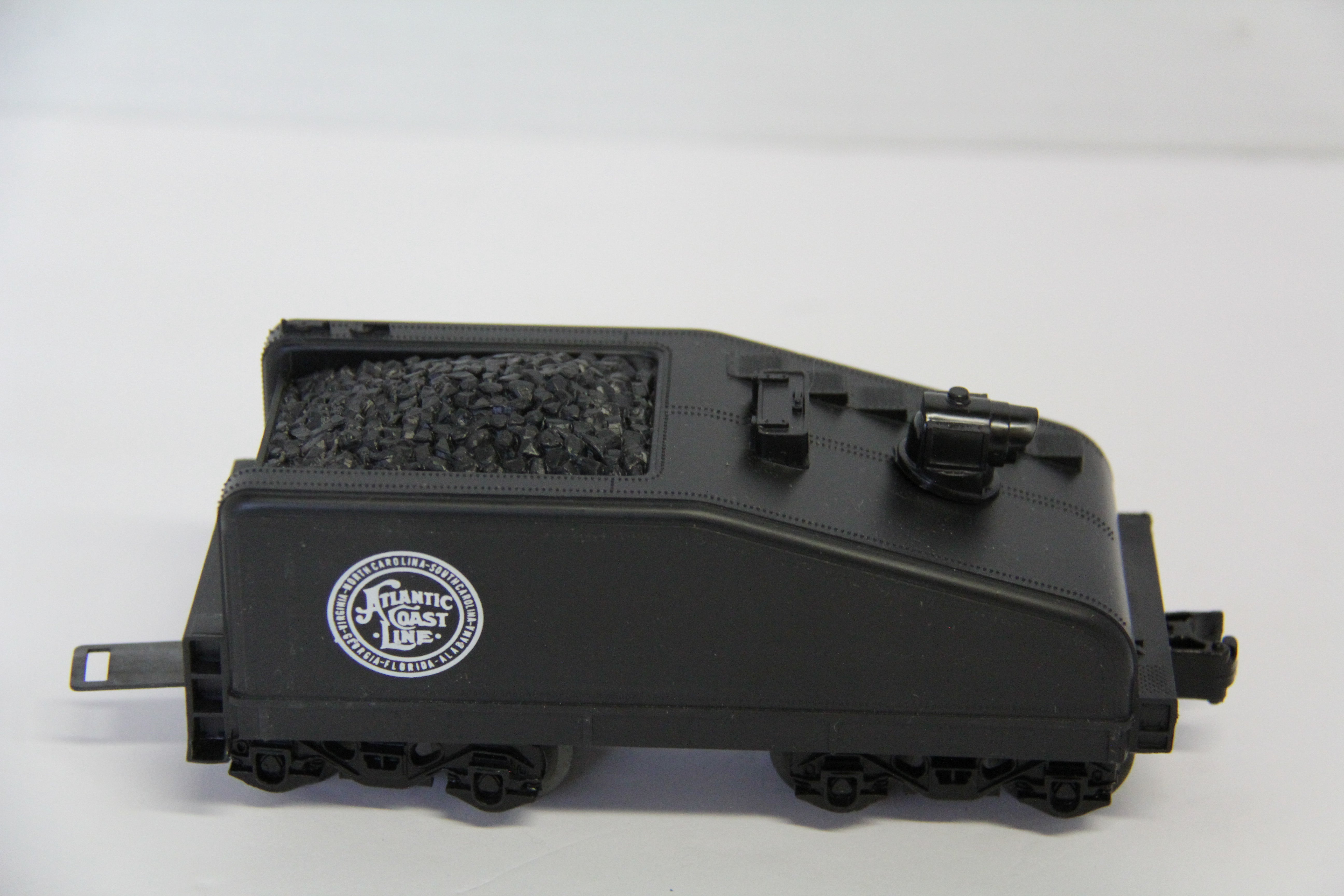 Lionel TownHouse TV & Appliances Milwaukee & Oakton Electric Train Set-Second hand-M7566