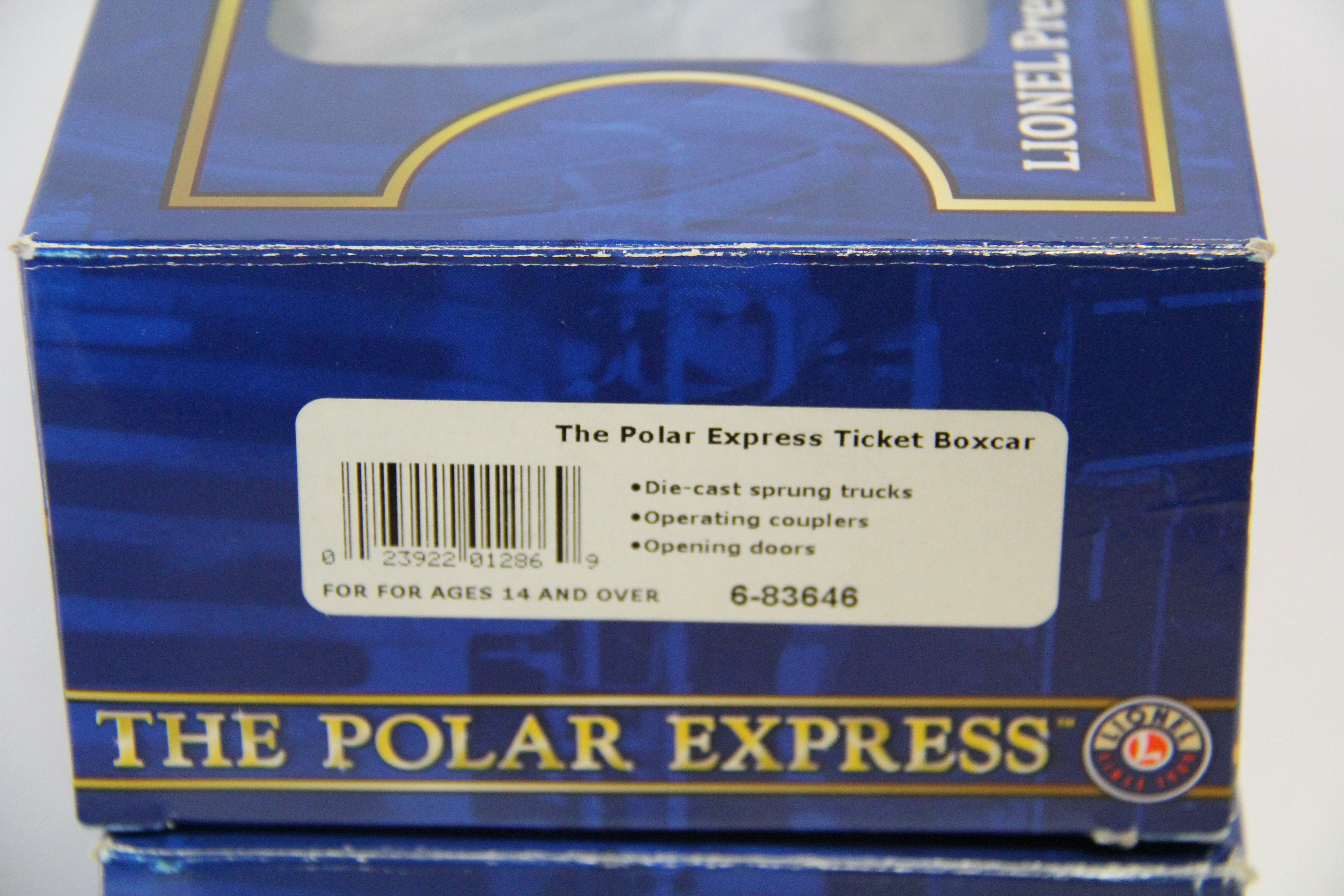 Lionel 6-83646 The Polar Express Ticket Boxcar & Lionel 6-83647 The Polar Express Bell Boxcar 2 Set-Second hand-M7567