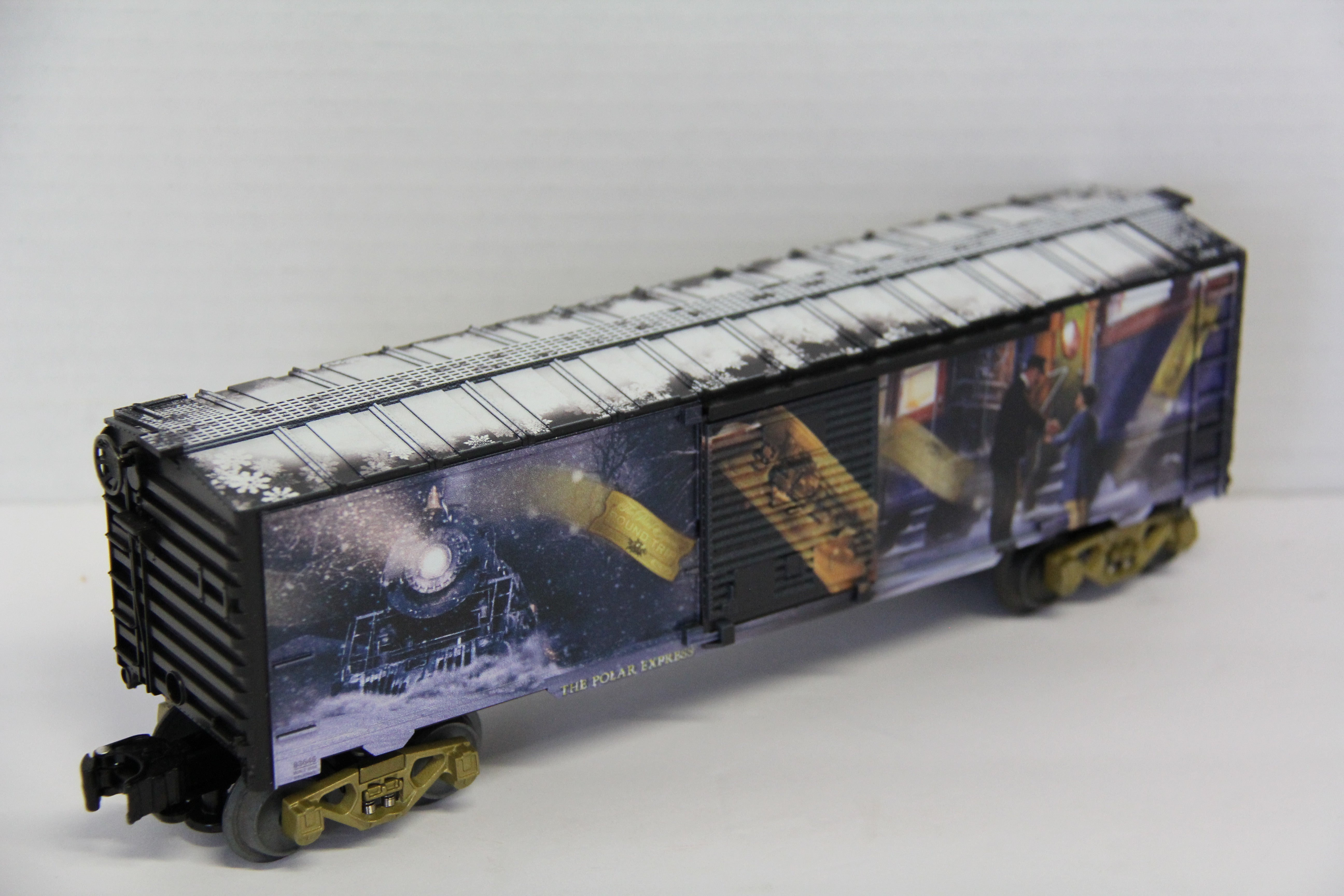 Lionel 6-83646 The Polar Express Ticket Boxcar & Lionel 6-83647 The Polar Express Bell Boxcar 2 Set-Second hand-M7567
