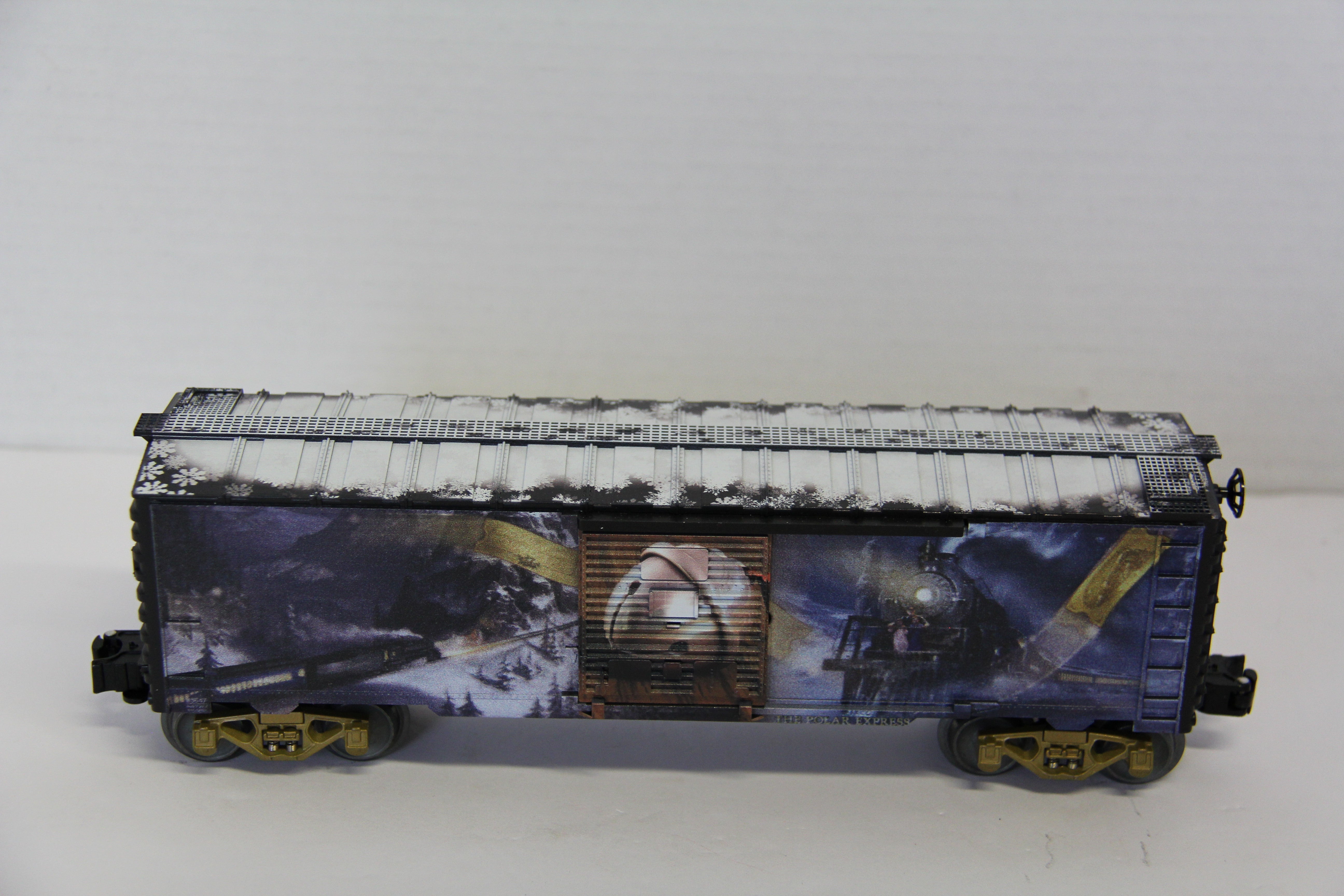 Lionel 6-83646 The Polar Express Ticket Boxcar & Lionel 6-83647 The Polar Express Bell Boxcar 2 Set-Second hand-M7567