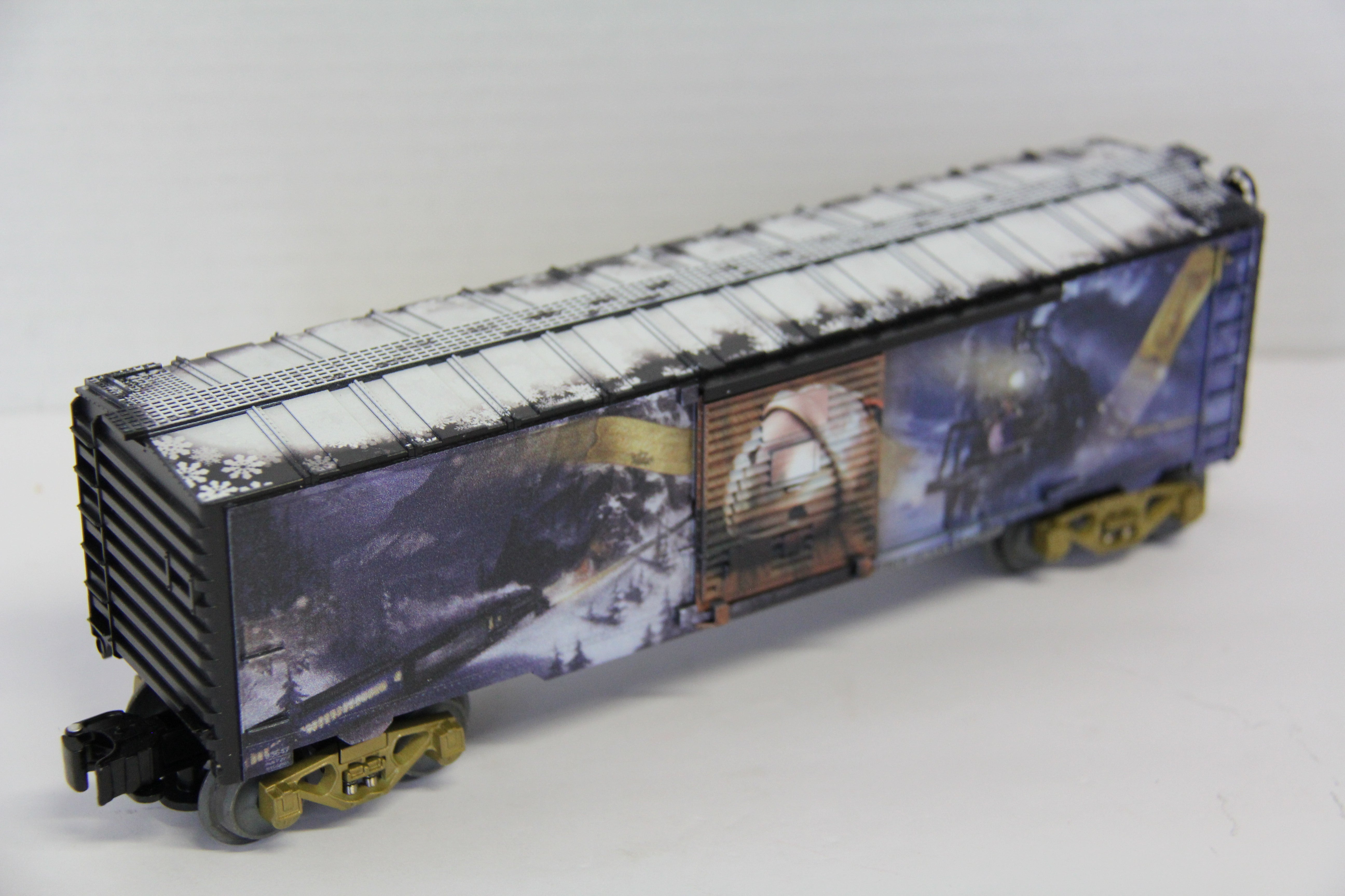 Lionel 6-83646 The Polar Express Ticket Boxcar & Lionel 6-83647 The Polar Express Bell Boxcar 2 Set-Second hand-M7567