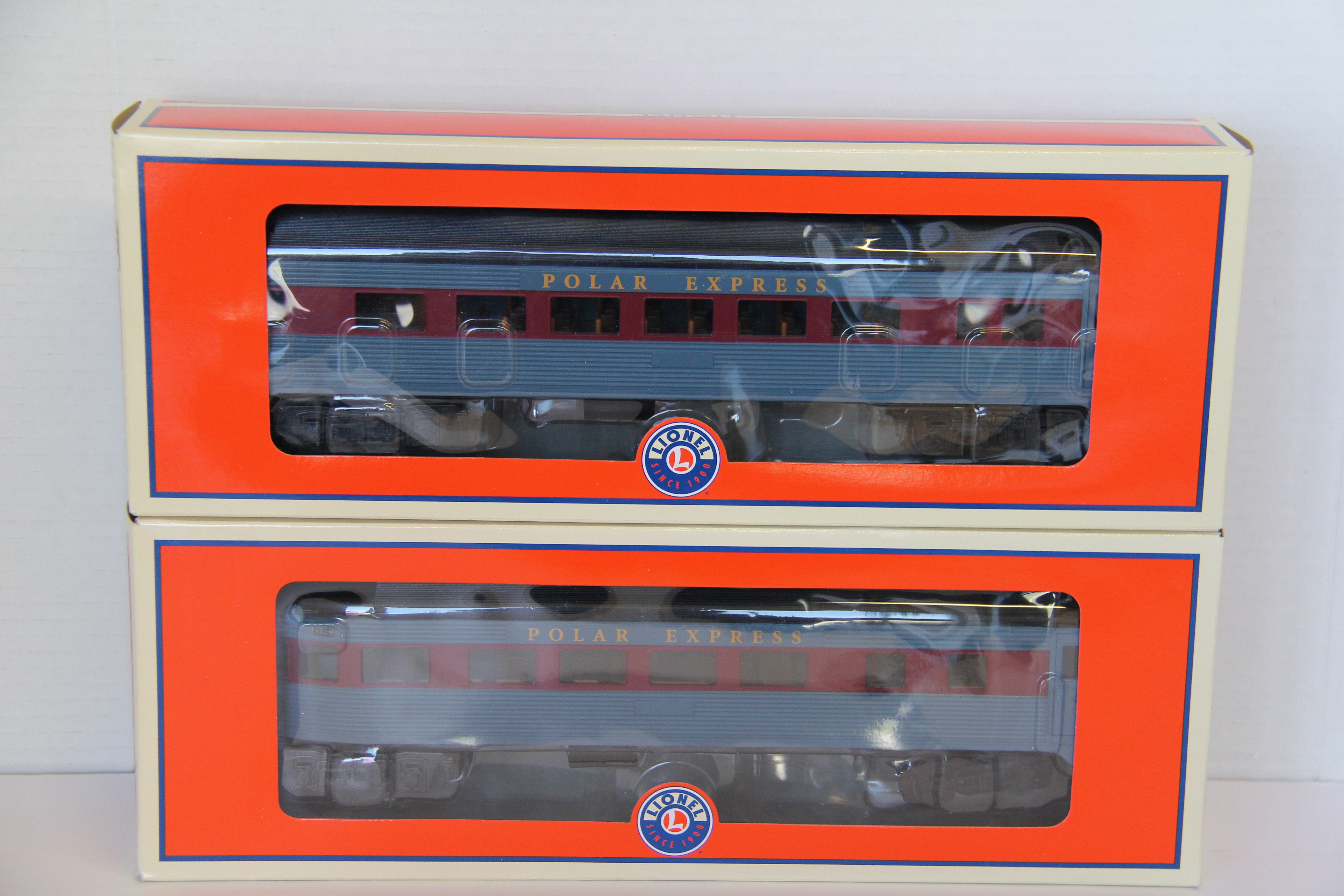Lionel 6-35279 The Polar Express Coach Car & Lionel 6-35280 The Polar Express Observation Car-2 Set-Second hand-M7569