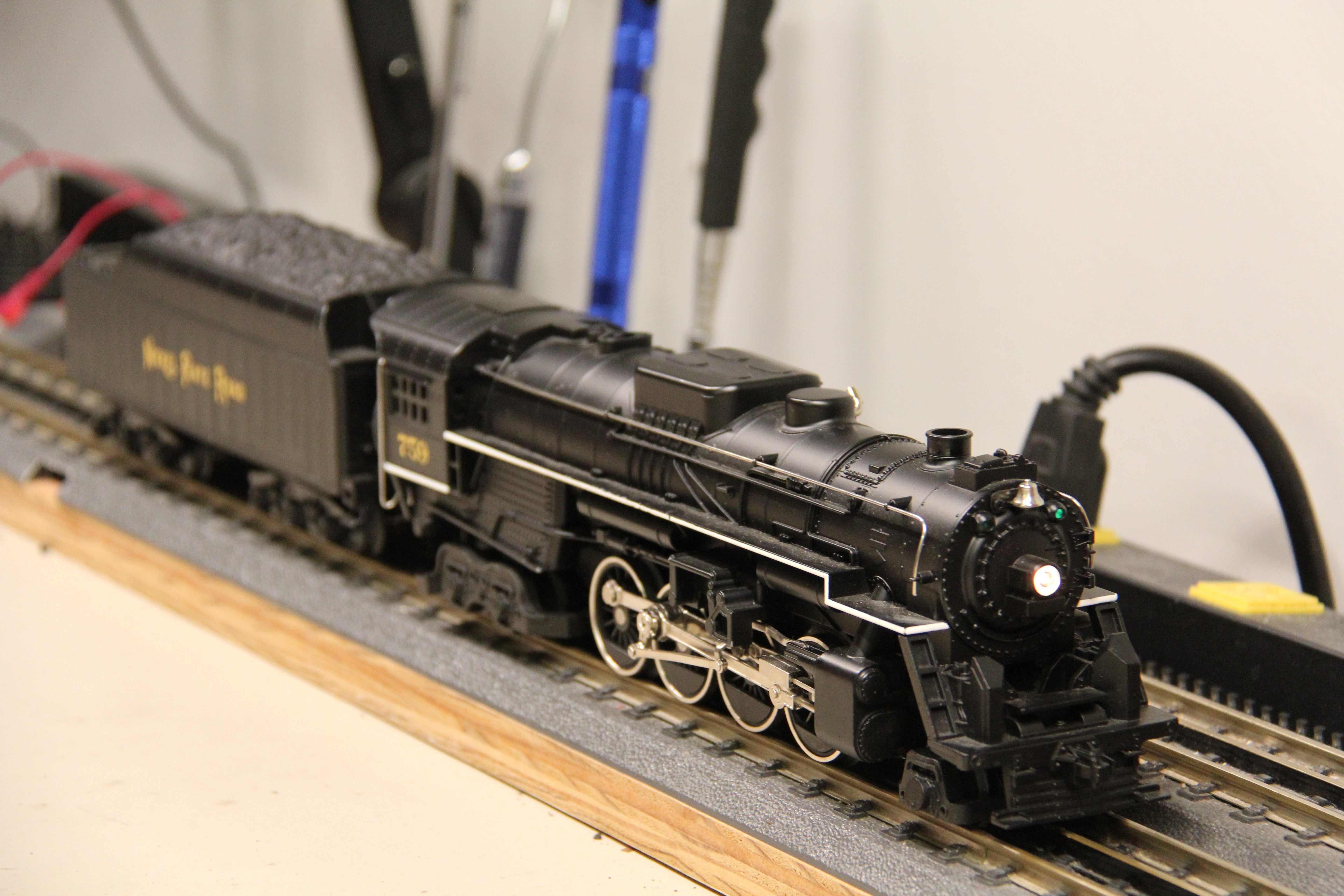 Rail King RK-1109 Nickel Plate Road Berkshire 2-8-4 Steam Engine-Second hand-M7015