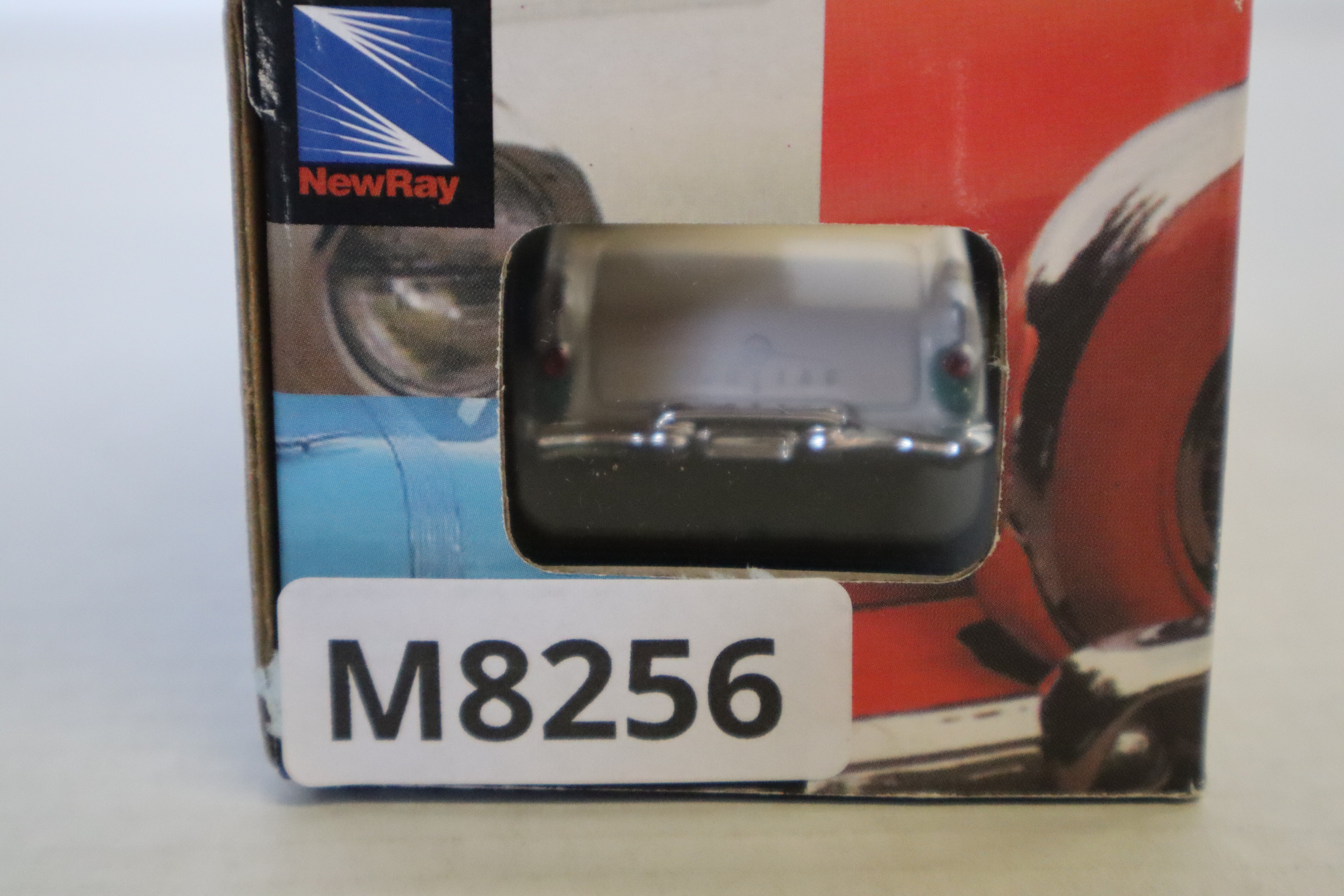 New-Ray 1955 Pontiac Convertible Starchief (Turquoise/White)-Second hand-M8256