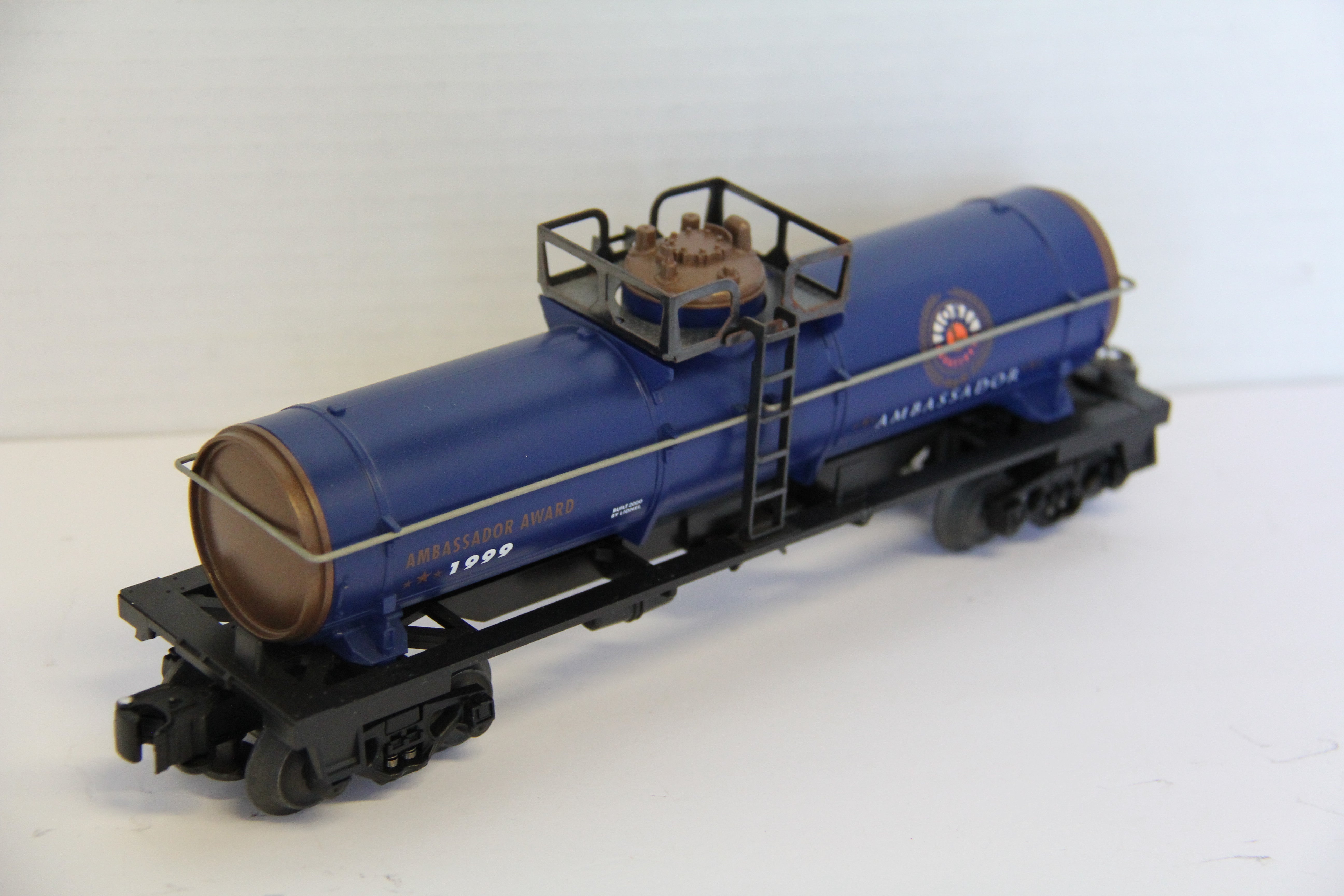 1999 Lionel 6-16817 Ambassador Tank Car-Second hand-M7574