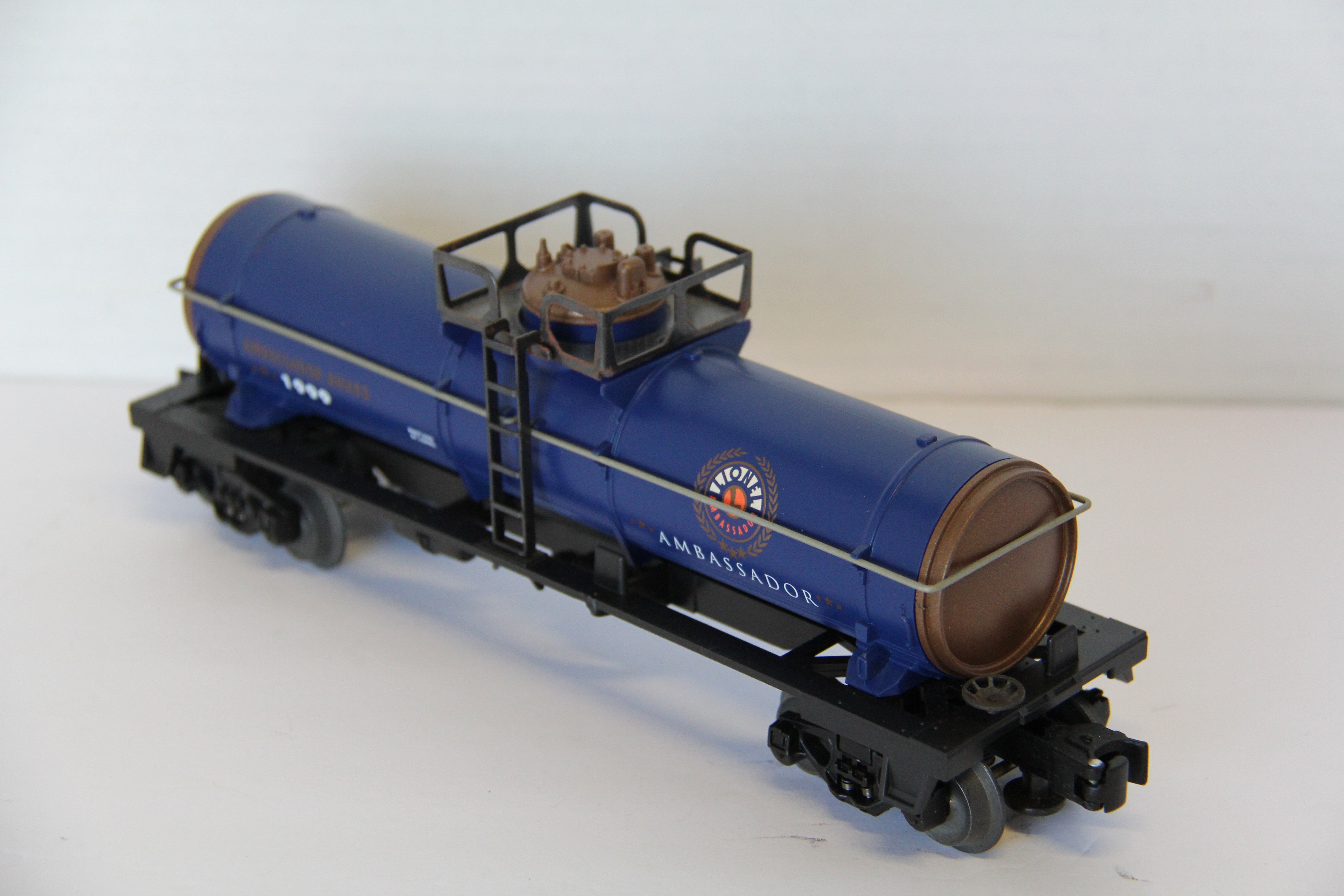 1999 Lionel 6-16817 Ambassador Tank Car-Second hand-M7574