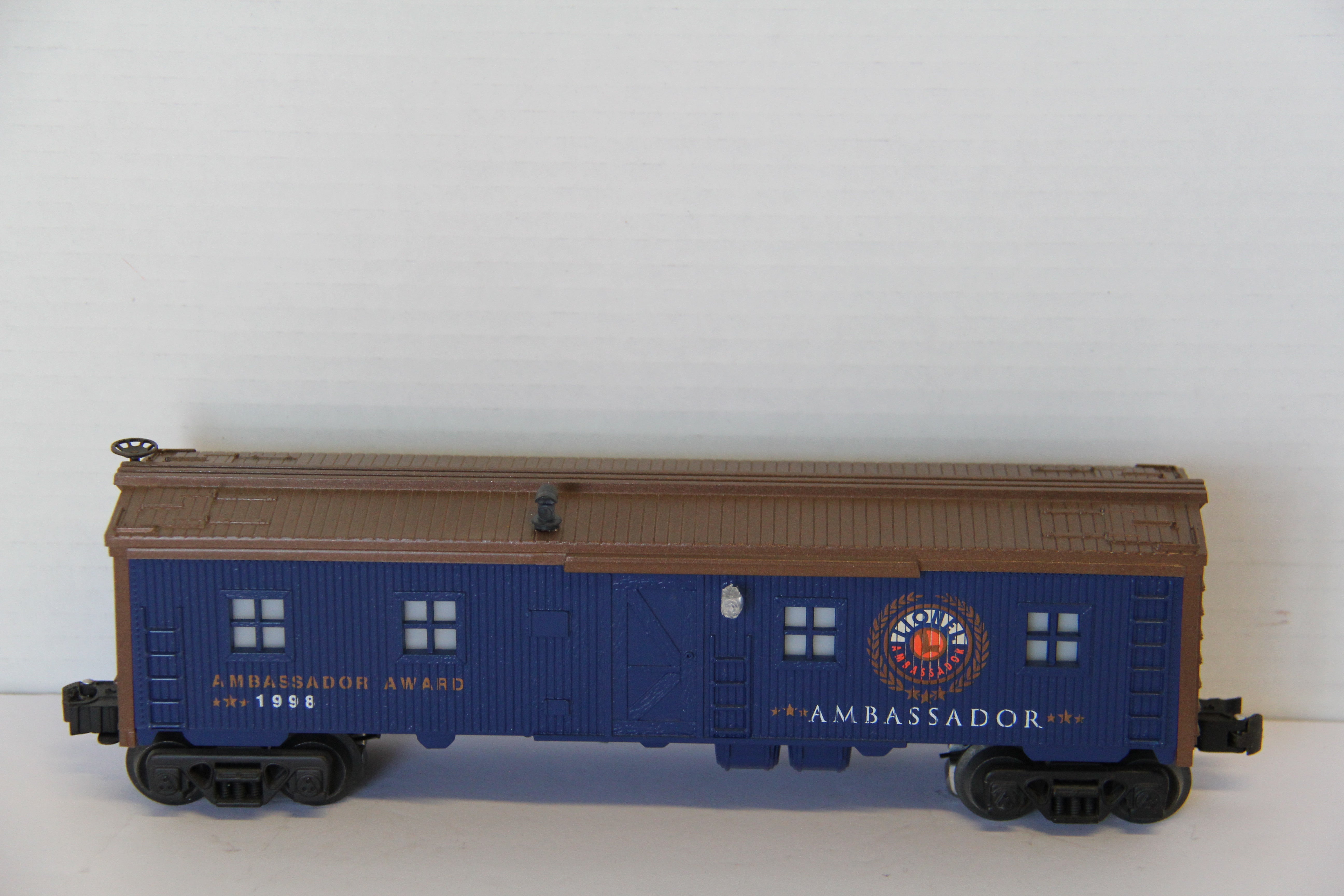 Lionel 6-19664 Bunk Car w/ Light Complete Ambassador-Second hand-M7575