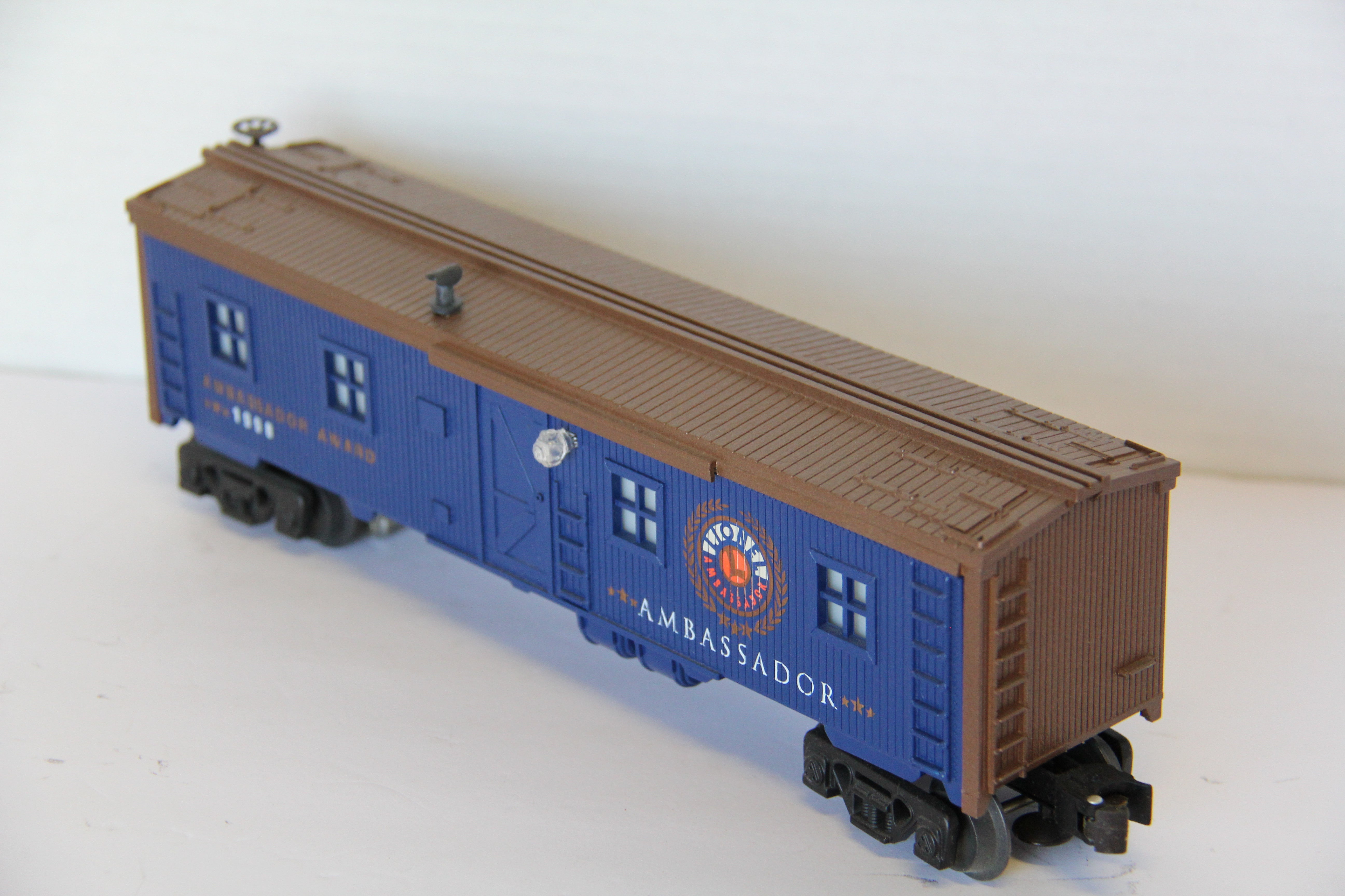Lionel 6-19664 Bunk Car w/ Light Complete Ambassador-Second hand-M7575