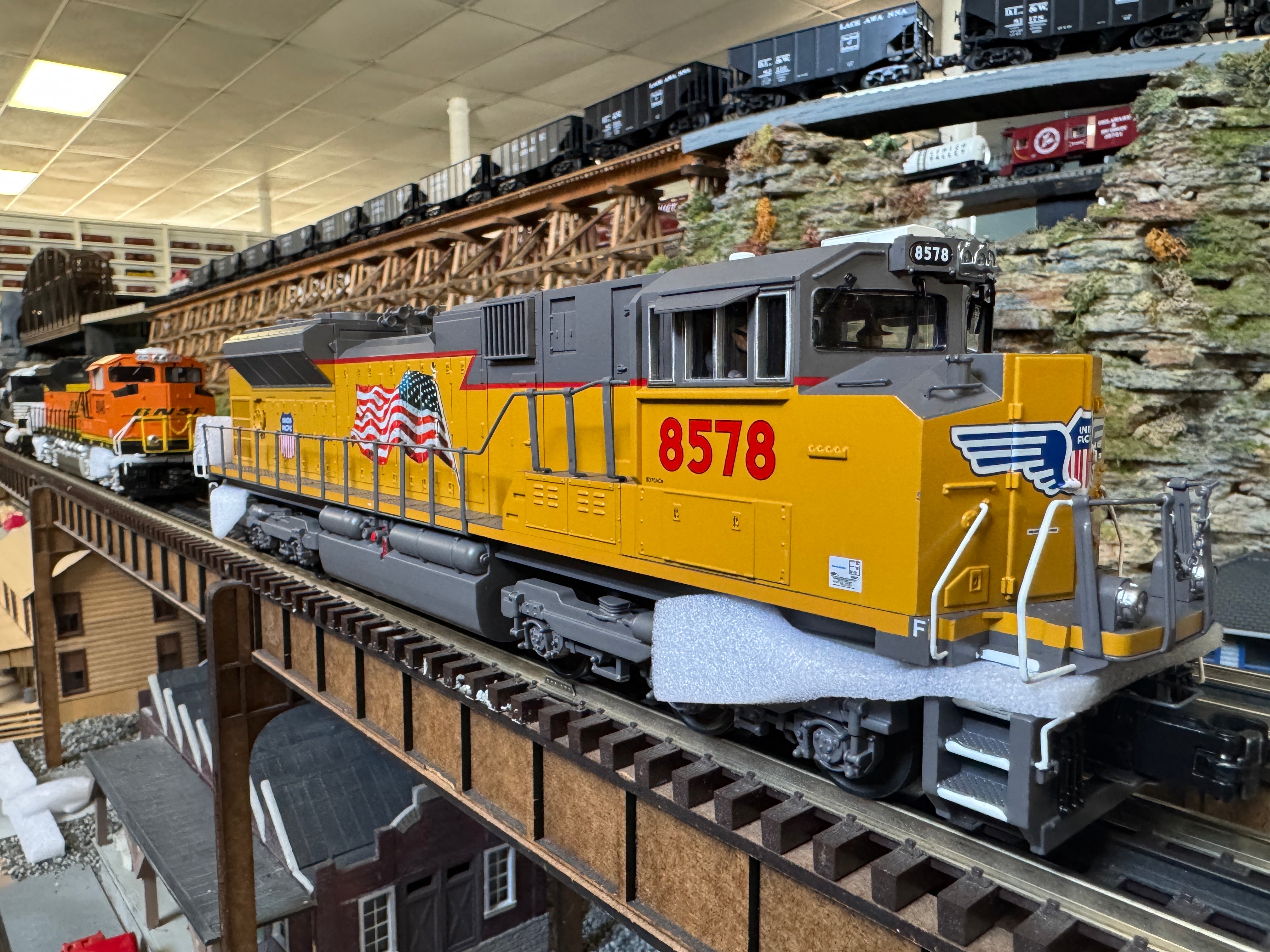 MTH 30-21232-1 - SD70ACe Imperial Diesel Engine "Union Pacific" #8578 w/ PS3