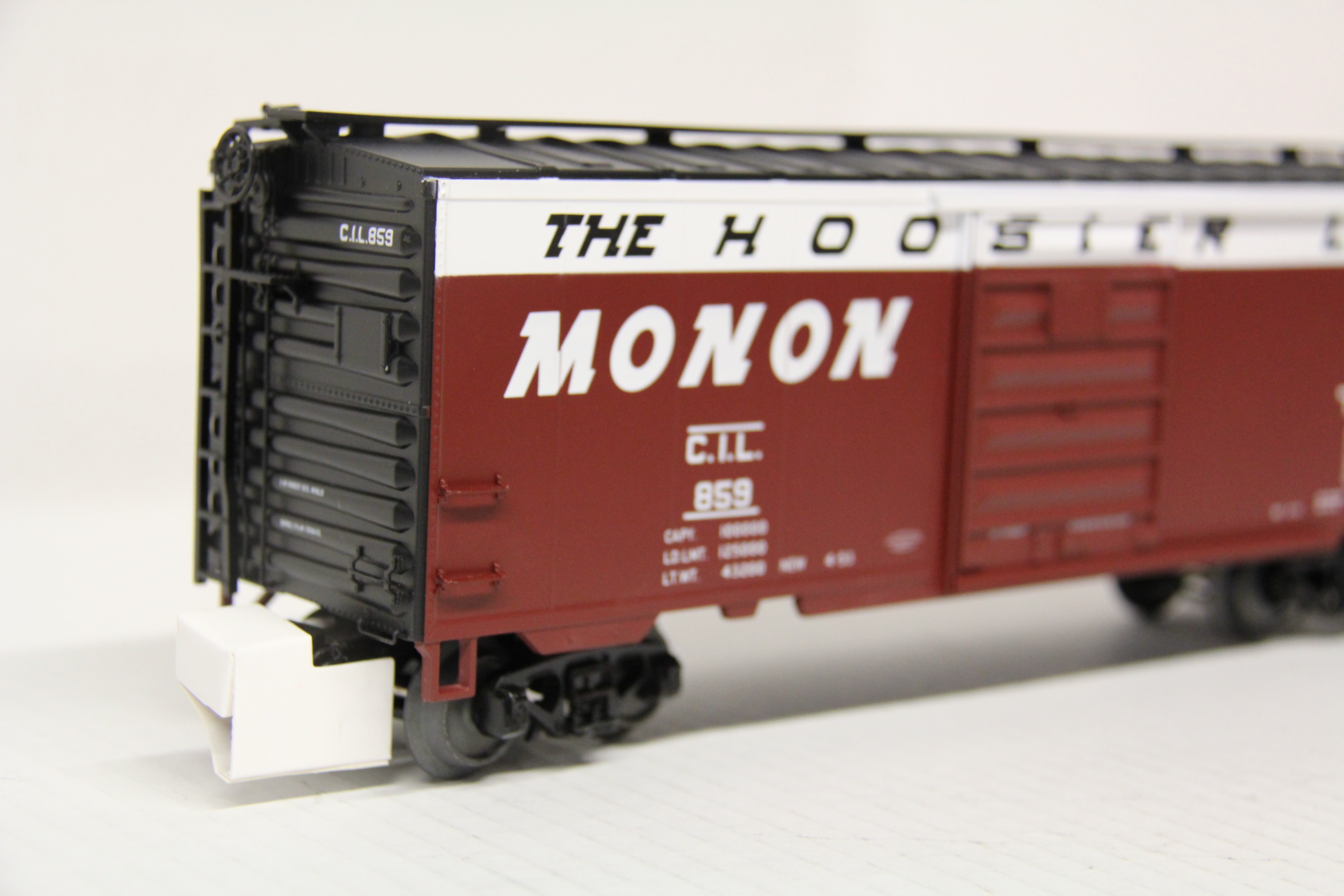 MTH 20-93743 Monon 40' Box Car-Second hand-M5906