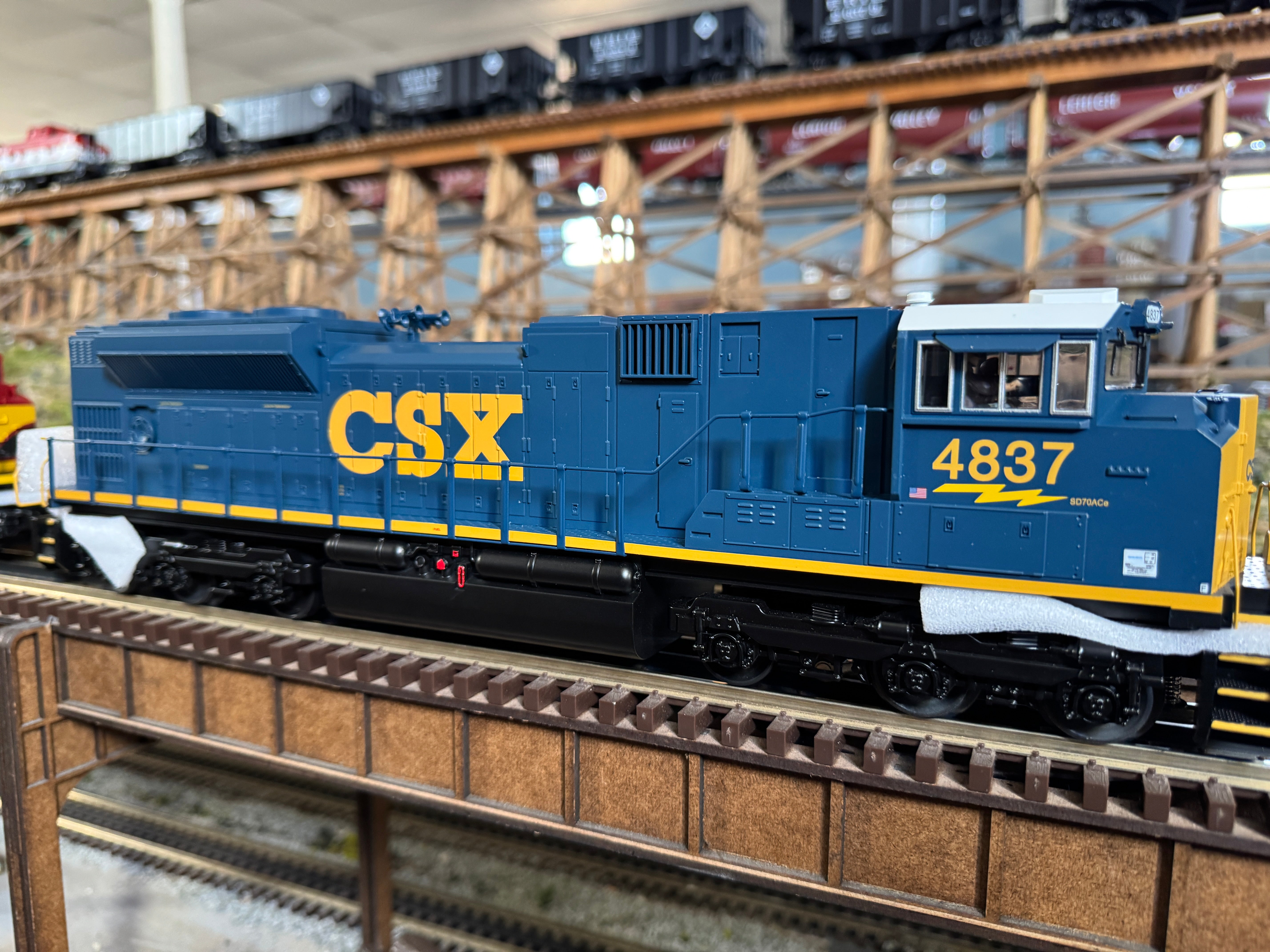 MTH 30-21229-1 SD70ACe Imperial Diesel Engine