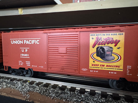 Lionel 2442010 - WWII PS-1 Boxcar "Union Pacific" (3-Car) Set #1 - MrMuffin'sTrains
