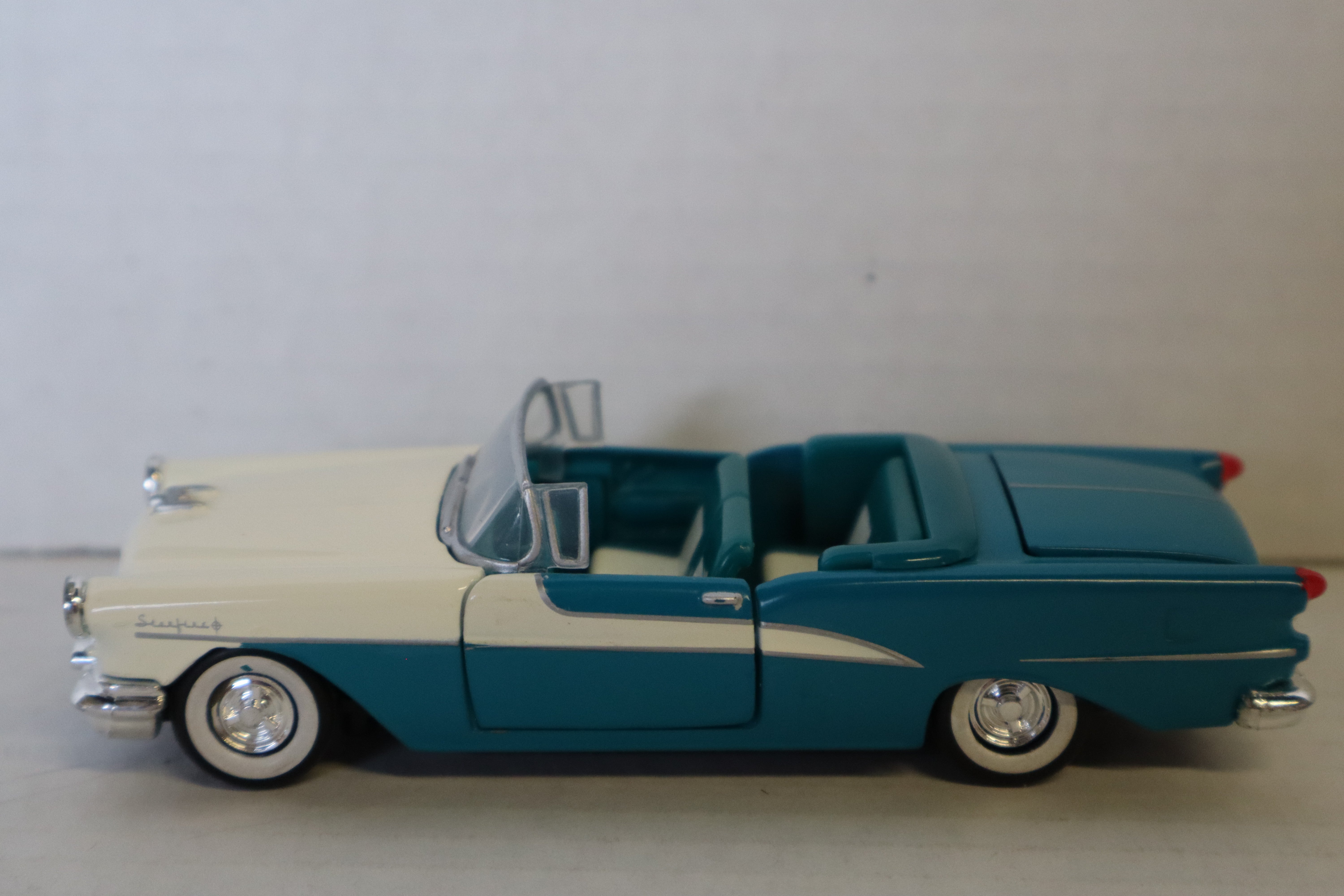 Road Champs 1955 Oldsmobile Convertible Starfire (Blue/White)-Second hand-M8268