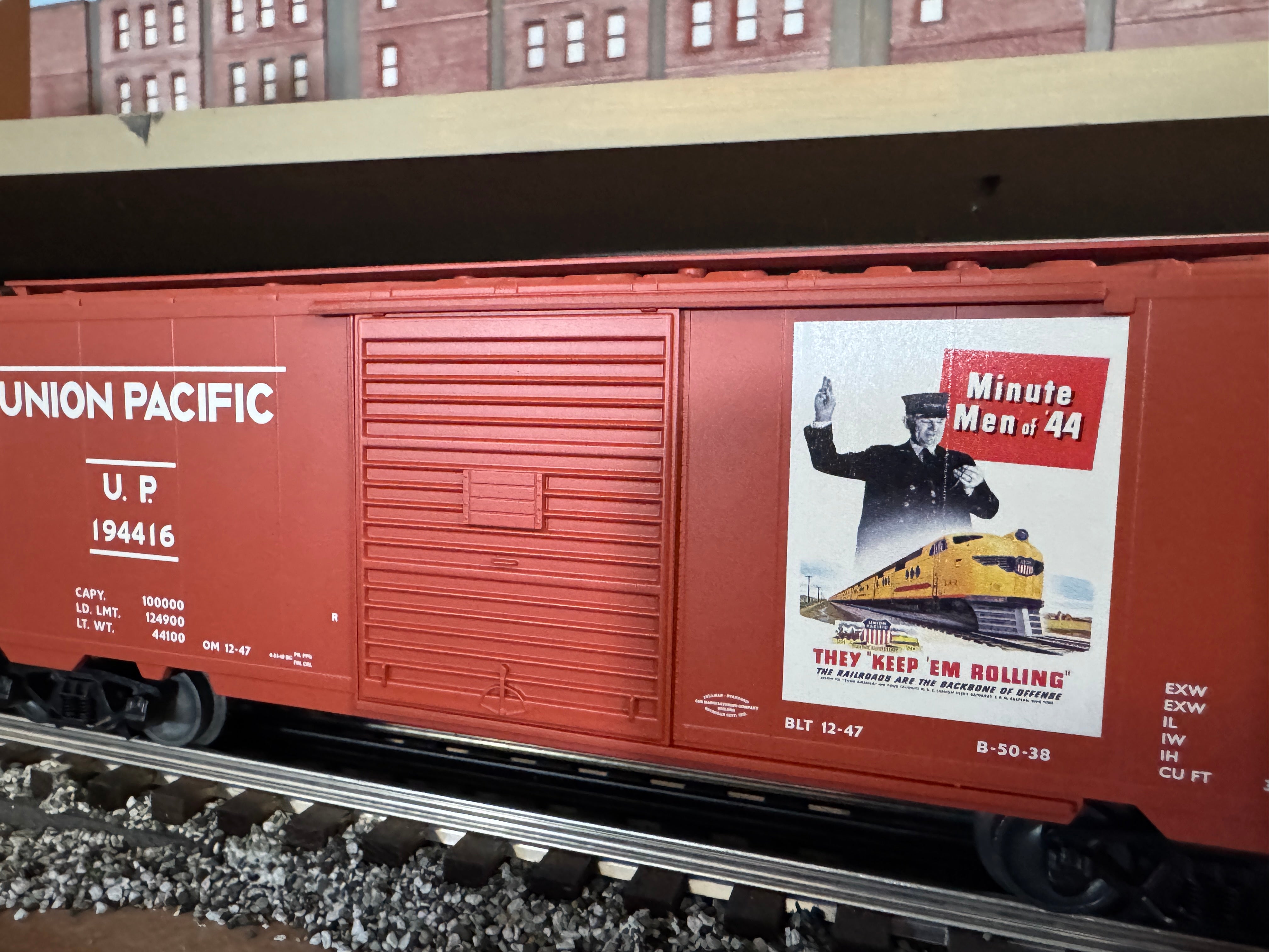 Lionel 2442050 - WWII PS-1 Boxcar "Union Pacific" (3-Car) Set #5