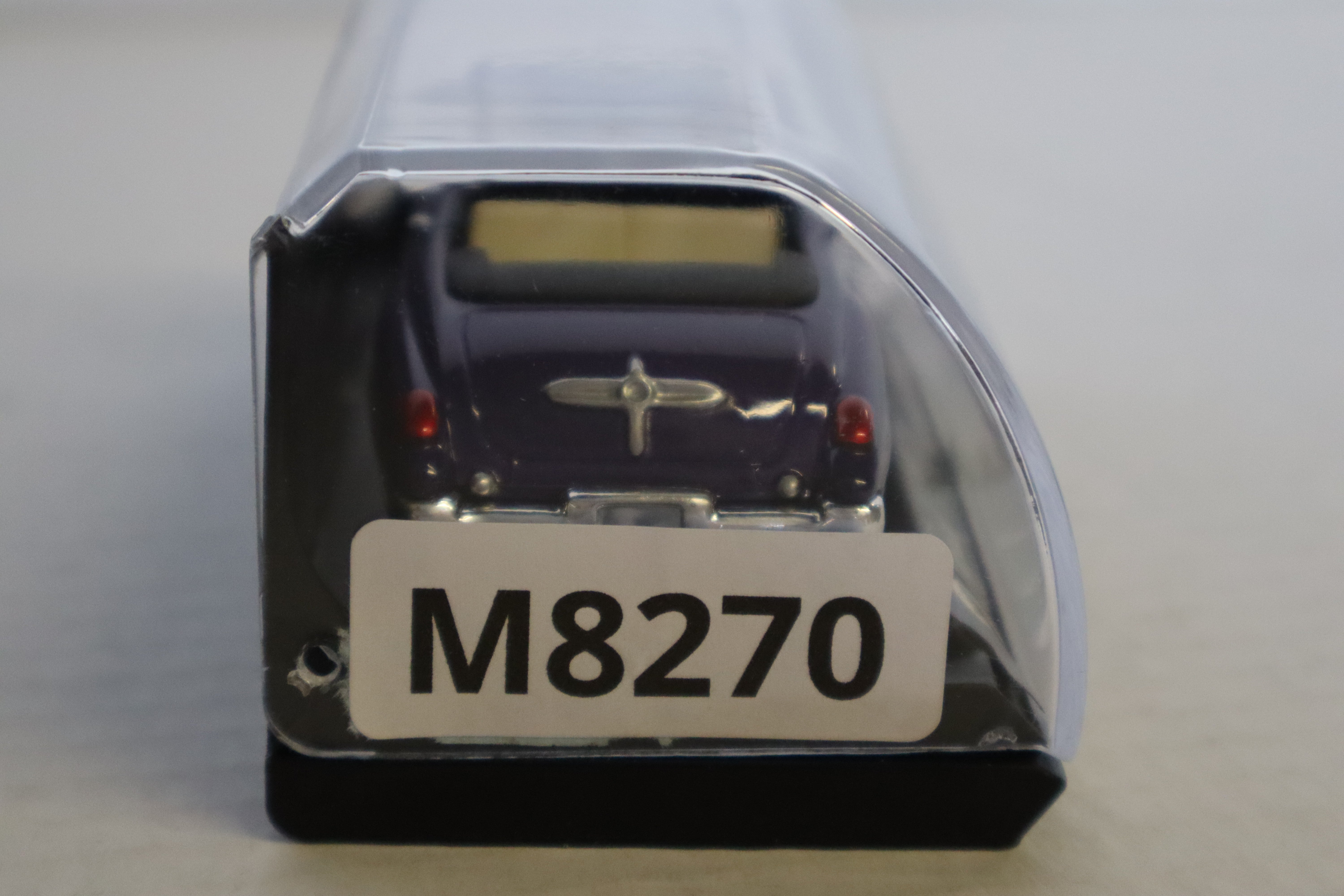 New Ray 1949 Buick Roadmaster (Purple)-Second hand-M8270