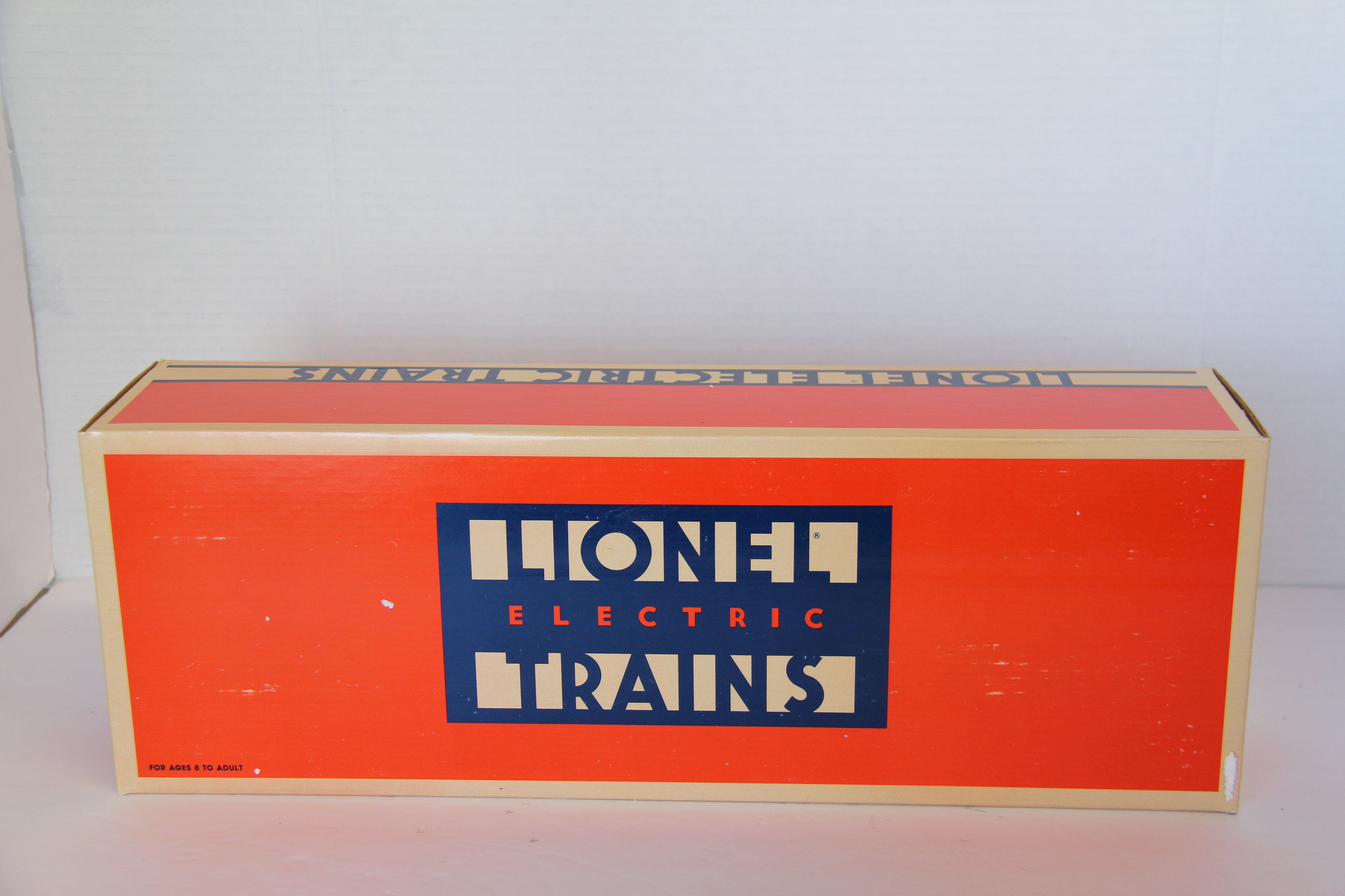 Lionel 6-18201 Chessie System SD-40 Powered Diesel & Lionel 6-18204 Non Pwd Set-Second hand-M7578