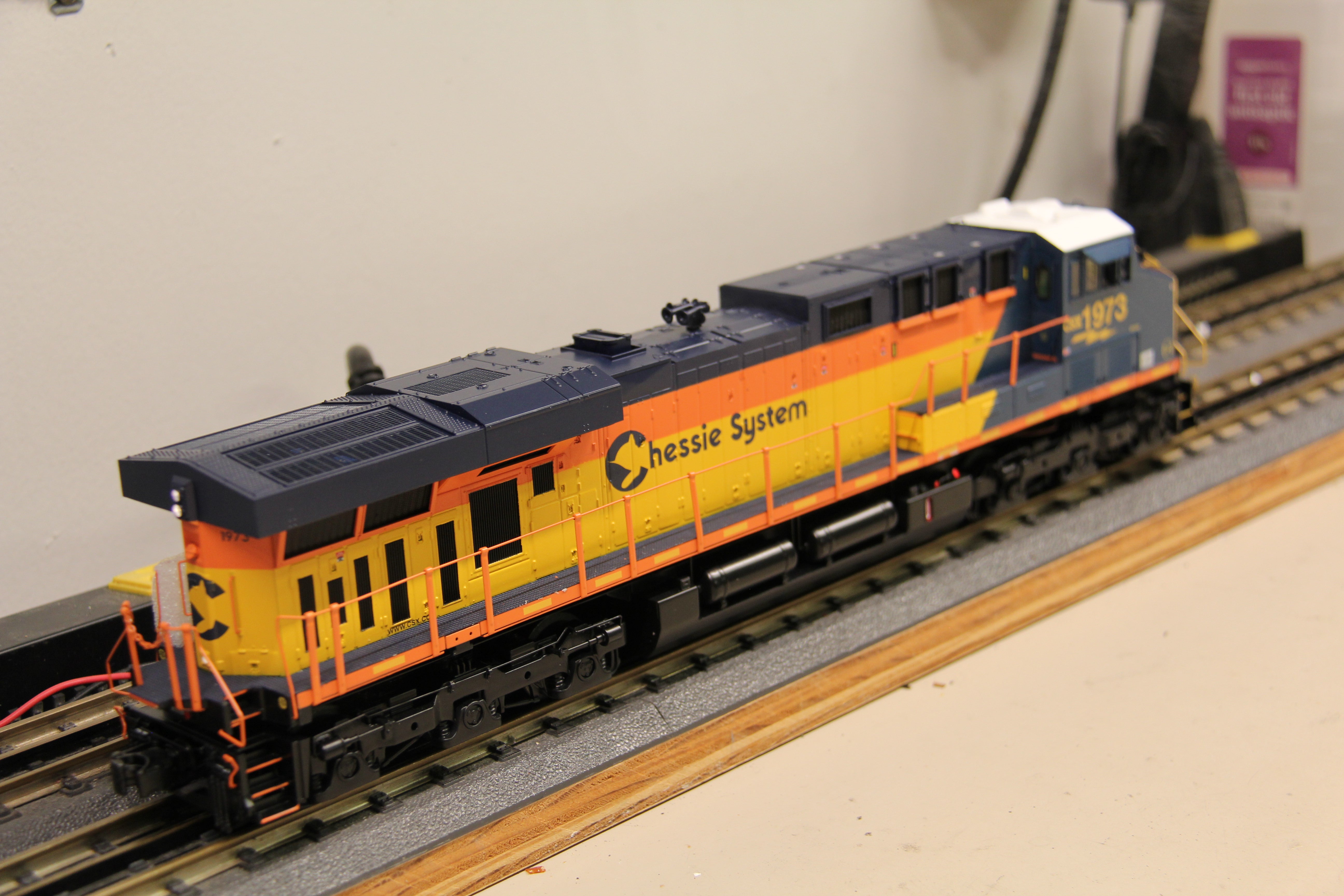 MTH 20-21937-1 Chessie ES44AC Diesel Engine-Second hand-M7135