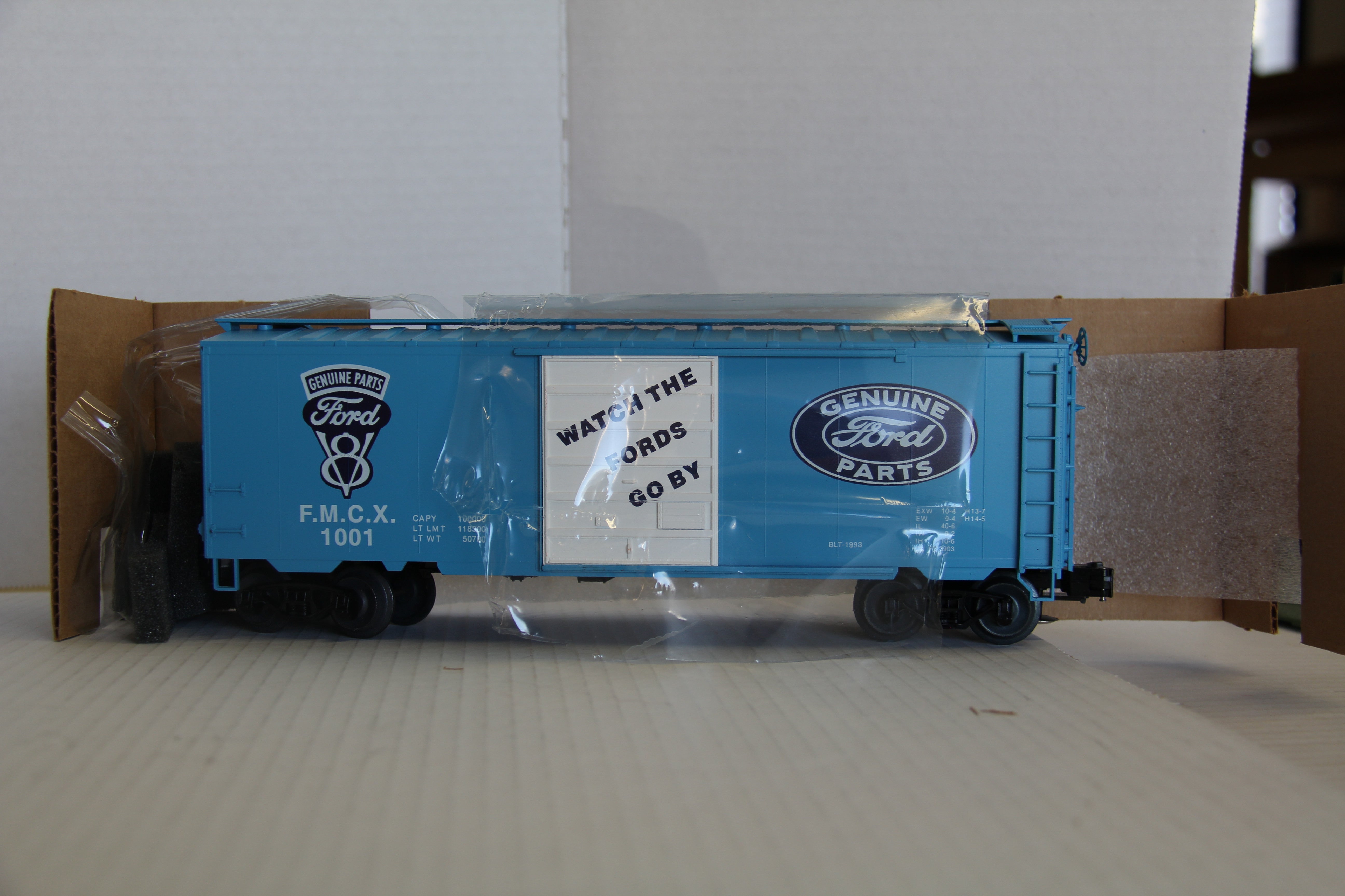 Weaver #7005 Rock Island Boxcar-Second hand-M5937