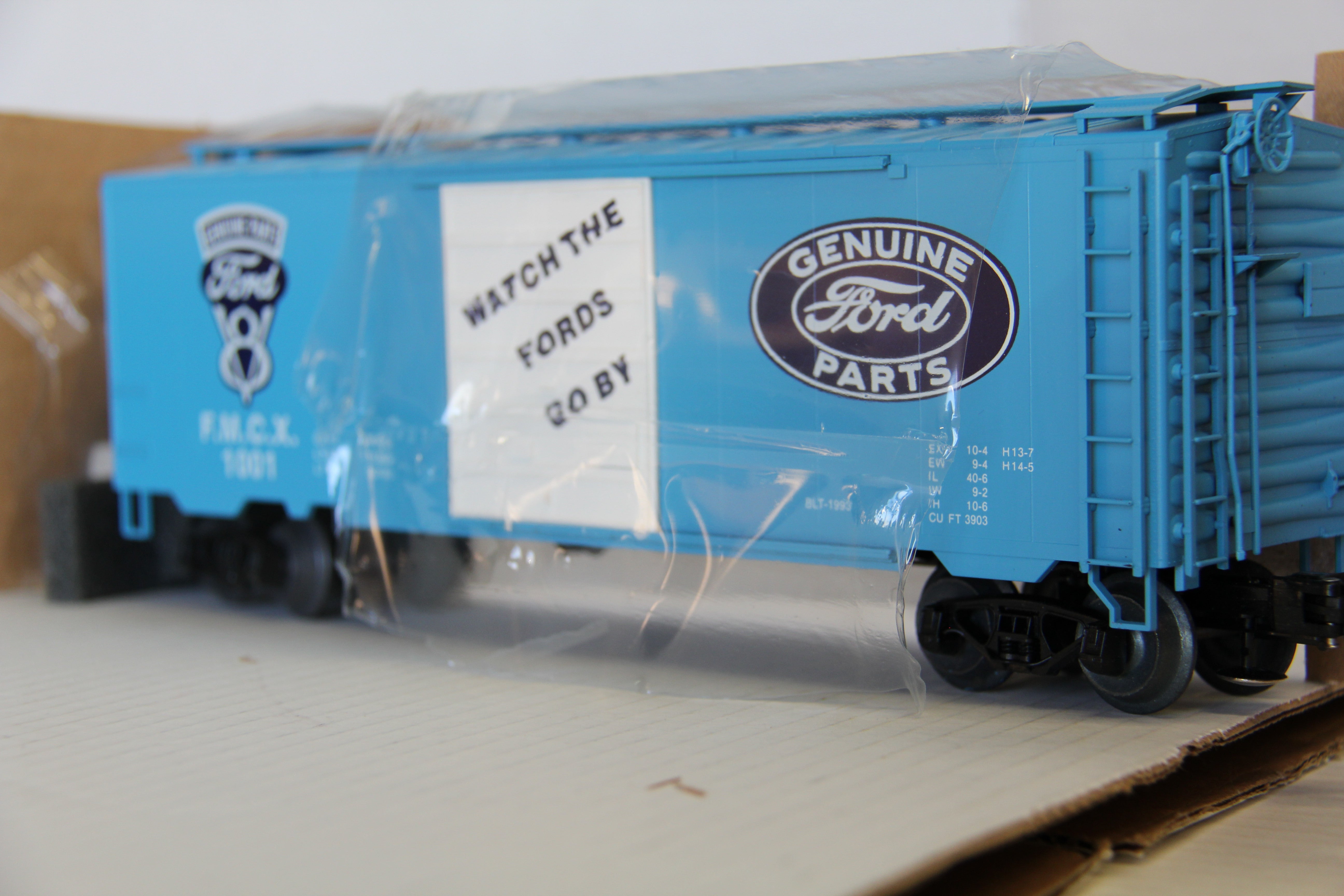 Weaver #7005 Rock Island Boxcar-Second hand-M5937