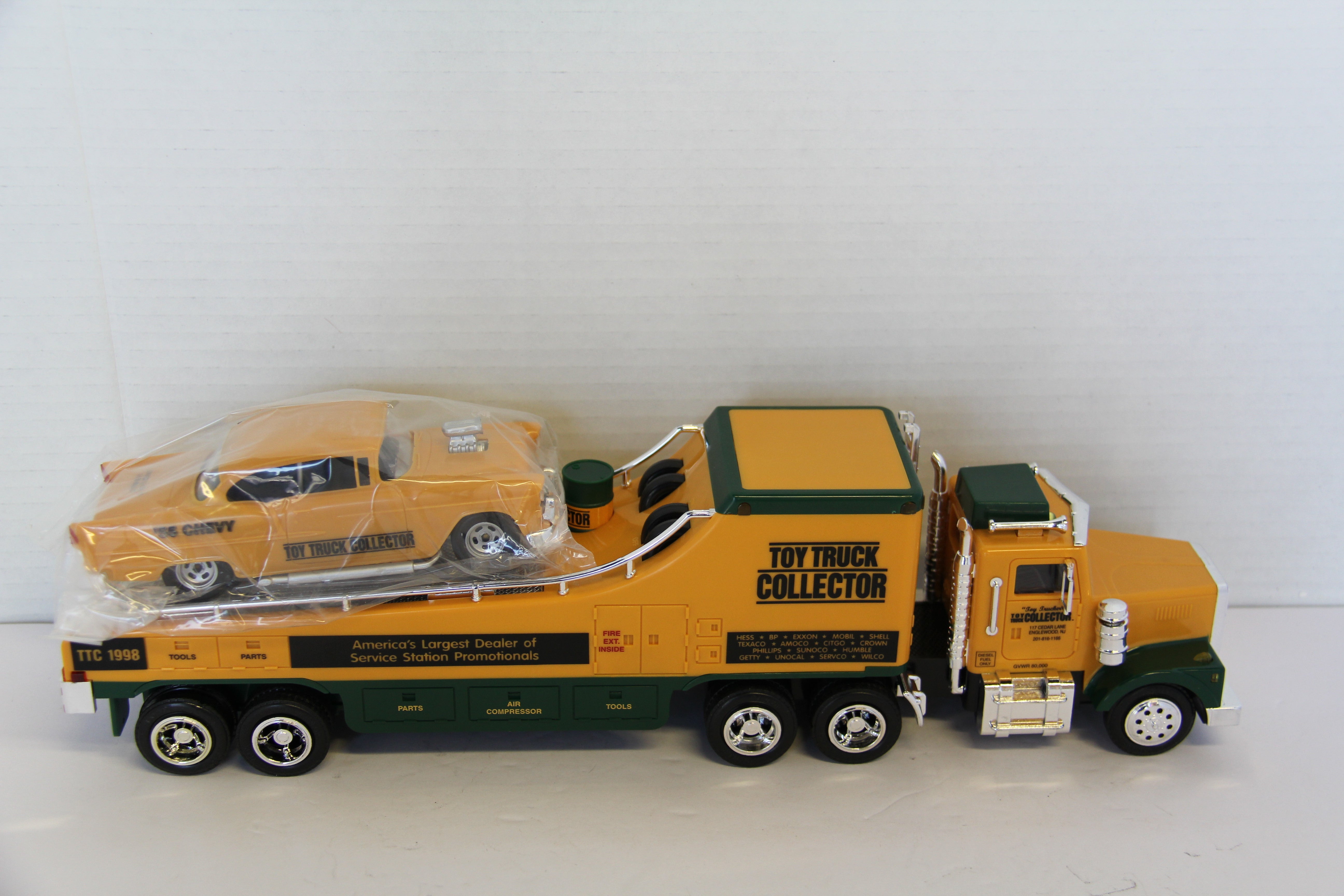 1998 Taylor Made Trucks Race Car Carrier Truck-M7589