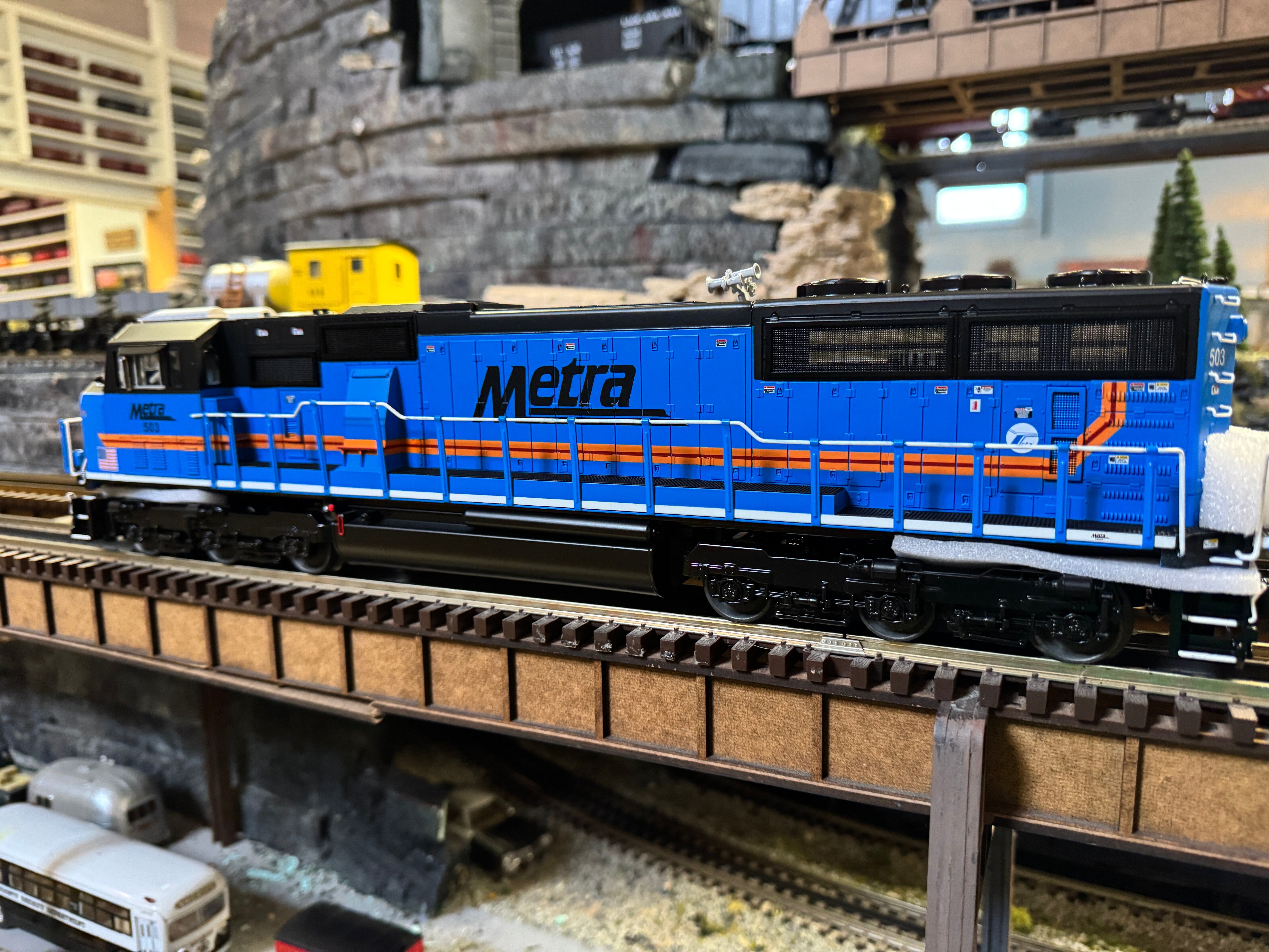 Atlas O 30138208 - Premier - SD70MAC Diesel Locomotive "Metra" #502 w/ PS3