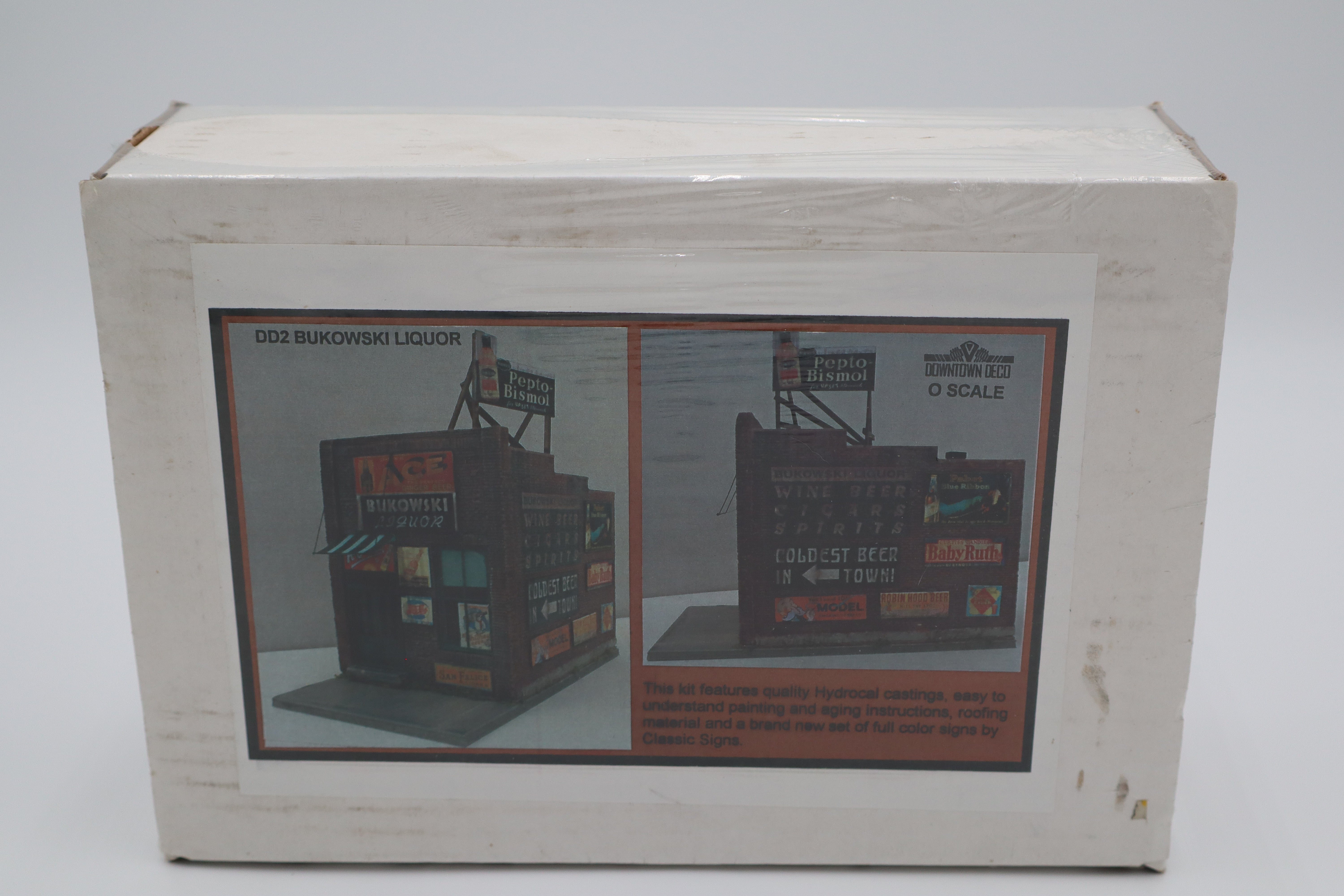 Downtown Deco #DD2 "Bukowski Liquor" O Scale Model Kit-Second hand-M8286