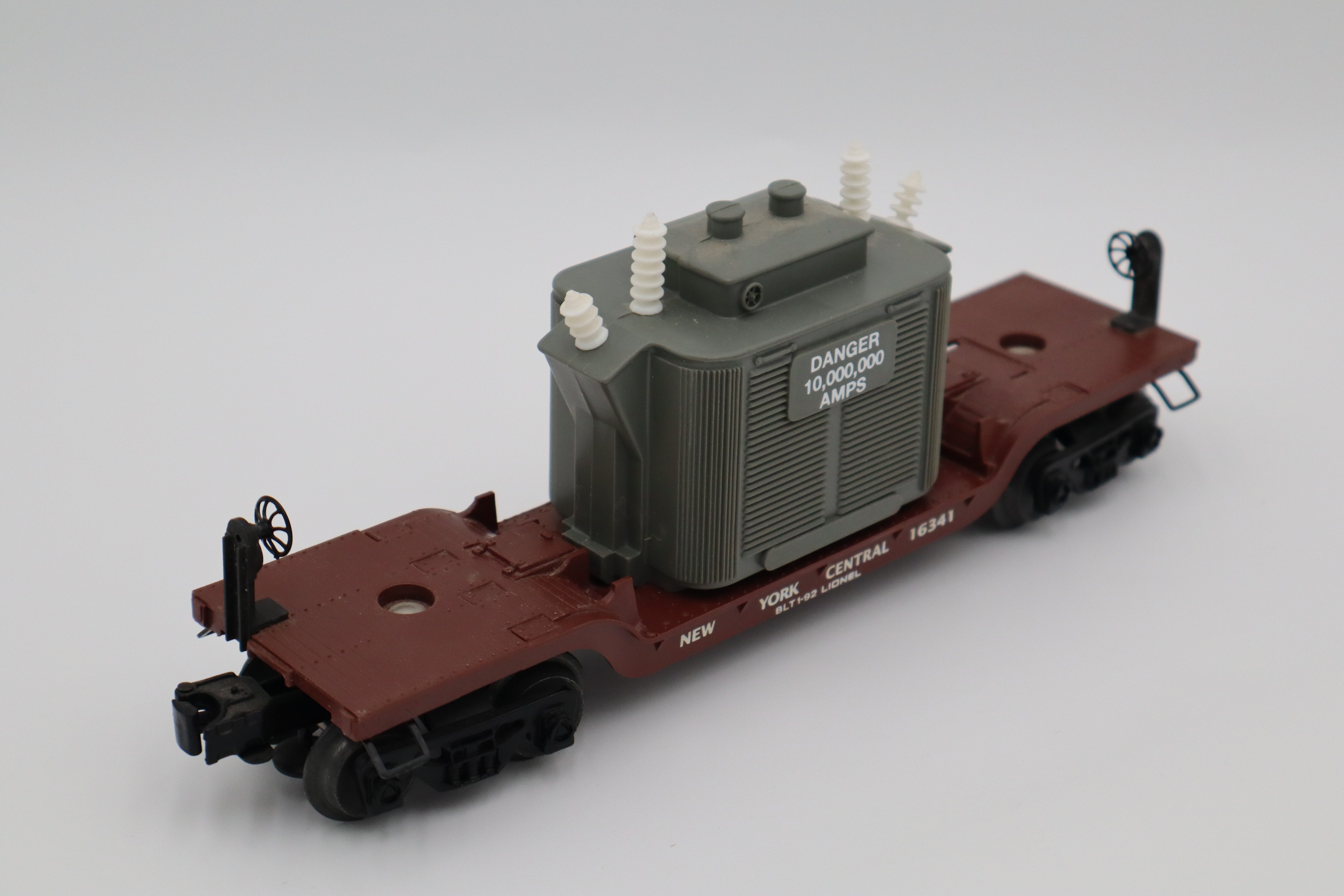 Lionel Lines NYC Depressed Flat Car w/ Transformer #16341-Second hand-M8288