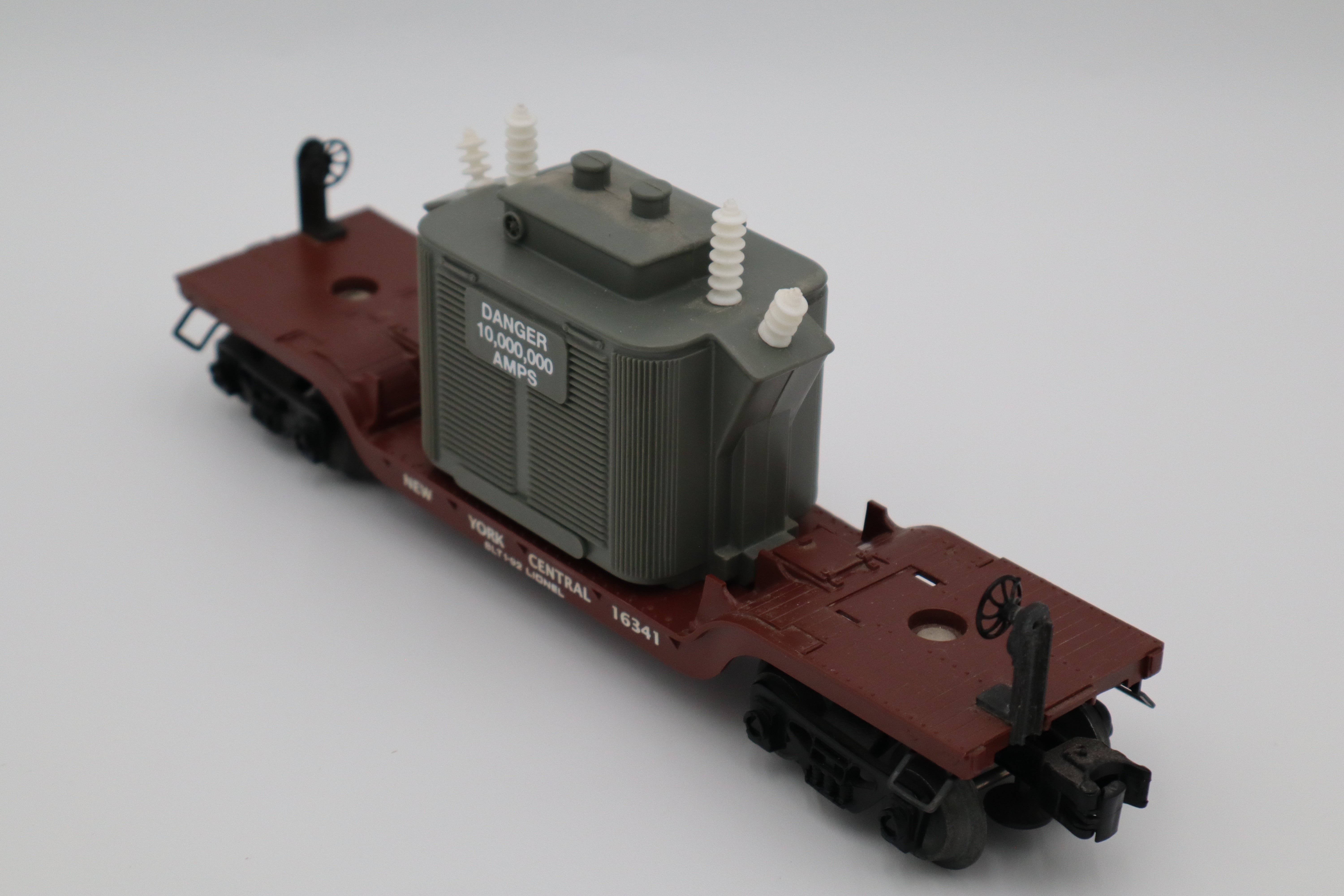 Lionel Lines NYC Depressed Flat Car w/ Transformer #16341-Second hand-M8288