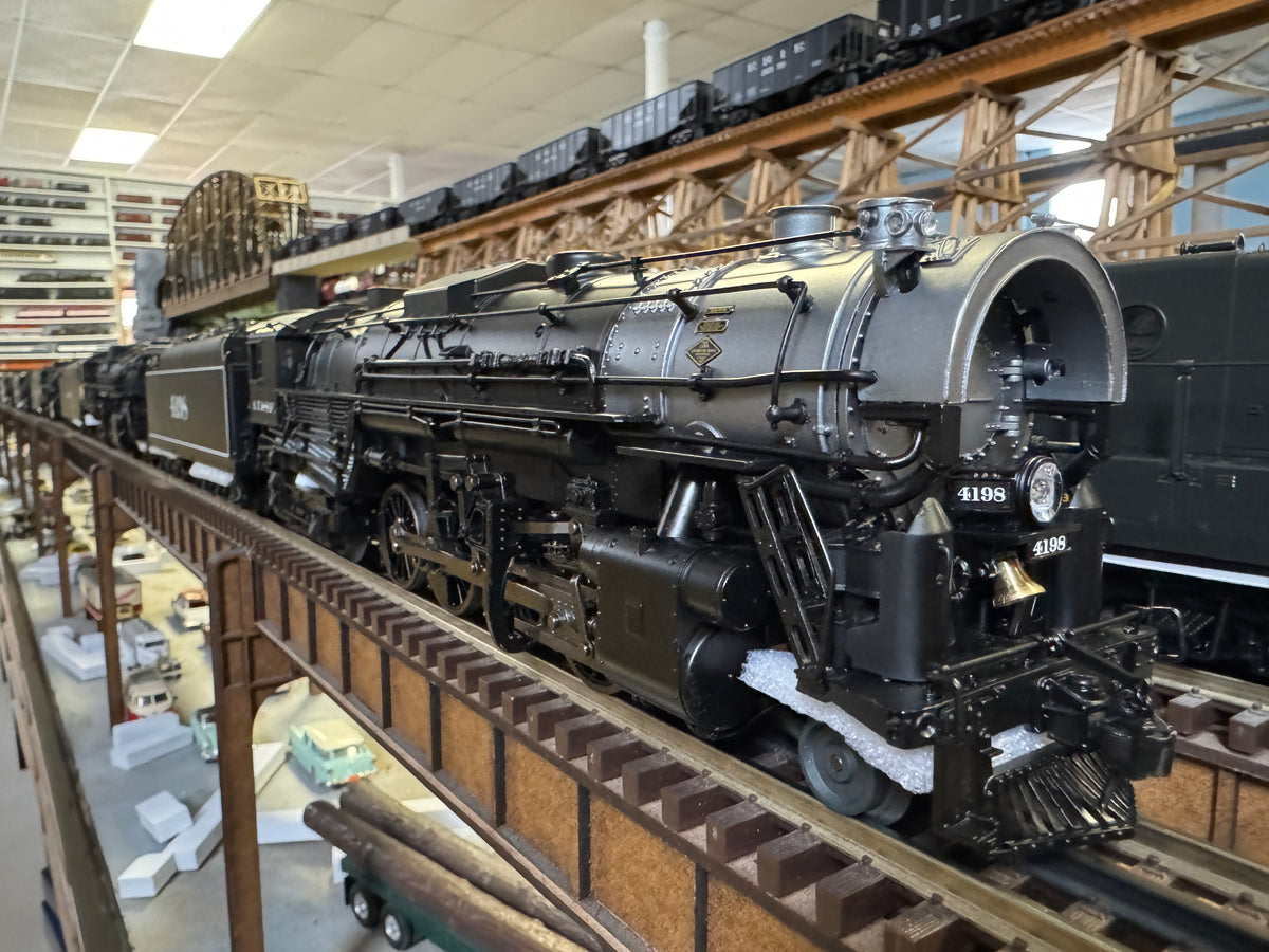Lionel 2231370 - Legacy A1 Berkshire Steam Locomotive "Santa Fe" #4198 - MrMuffin'sTrains