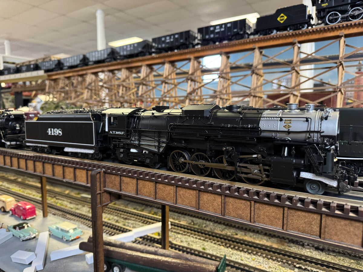 Lionel 2231370 - Legacy A1 Berkshire Steam Locomotive "Santa Fe" #4198 - MrMuffin'sTrains