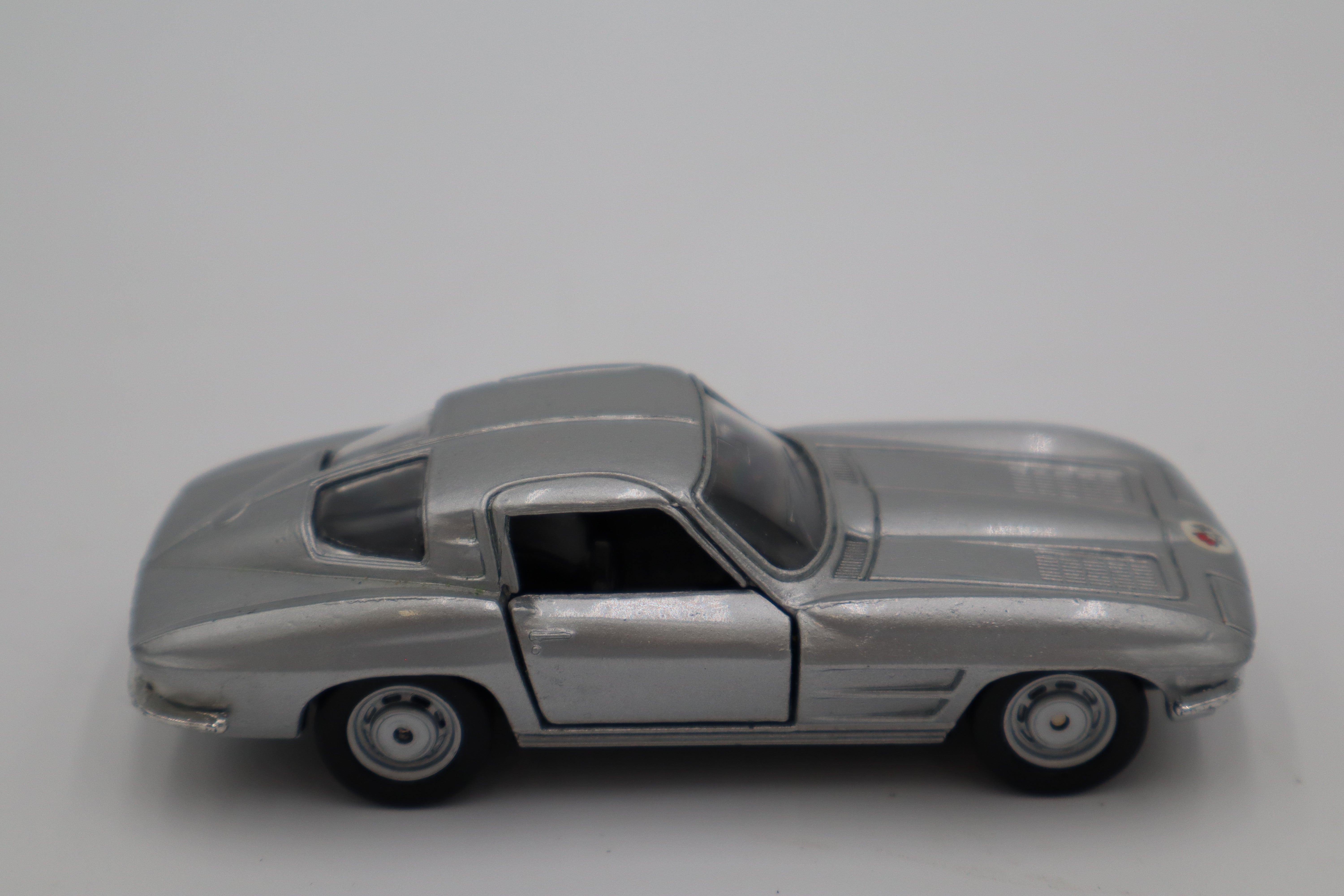Various Lot 2-Second hand-M20325