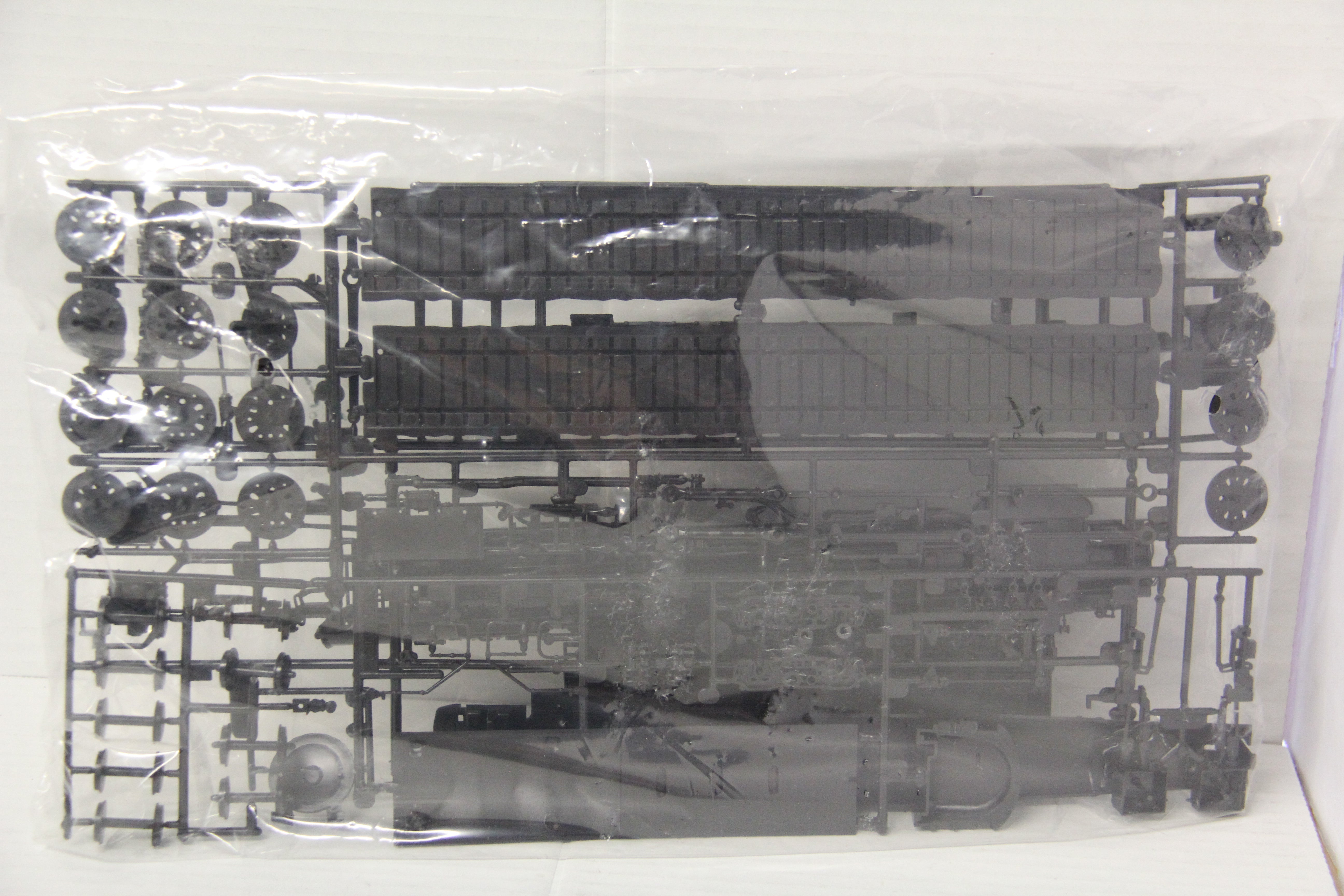 2003 Revell #02165 Big Boy Locomotive 1:87 Plastic Model Kit-Second hand-M7214