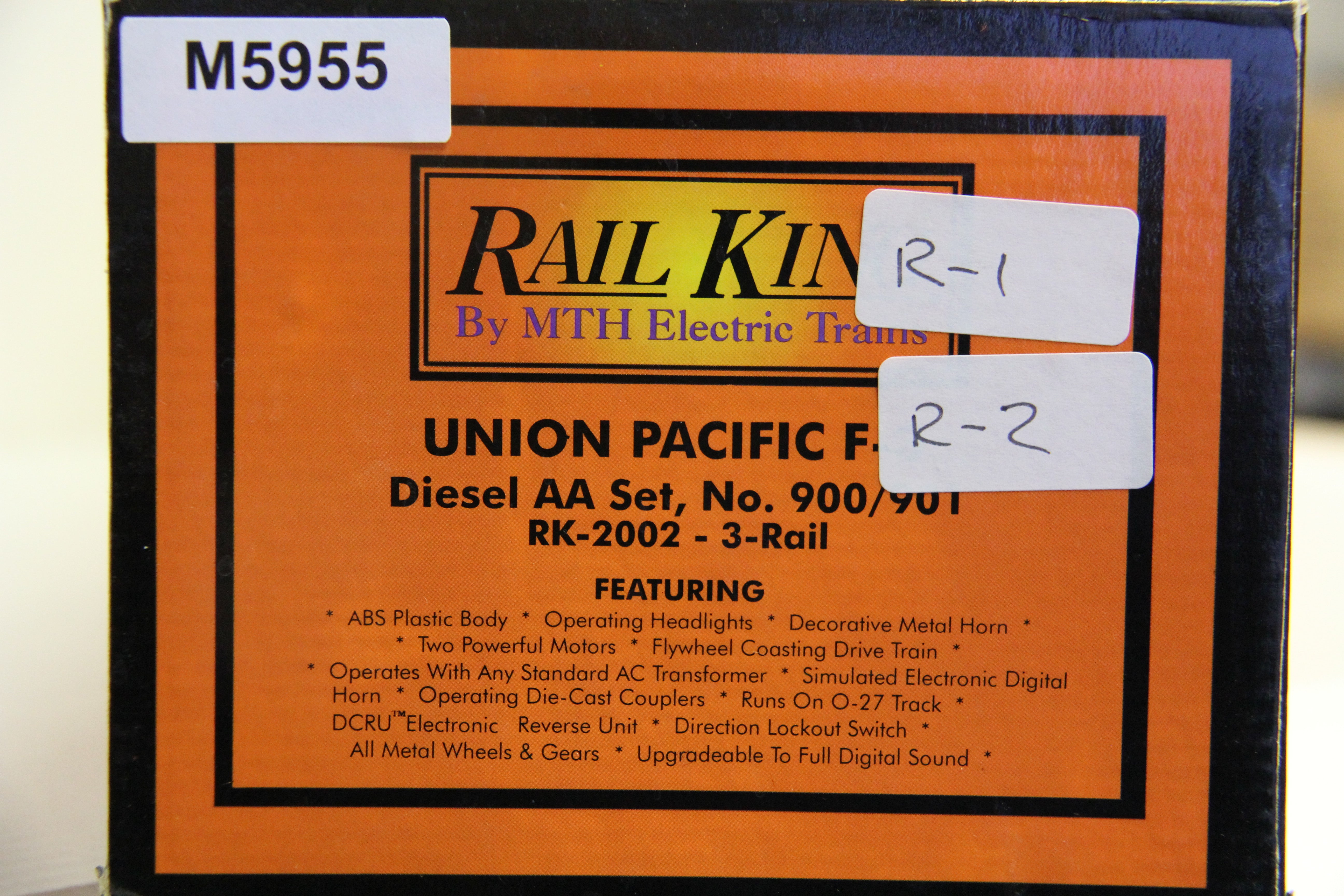 Rail King RK-2002 Union Pacific F-3 Diesel AA Set No#900 & #901-3 Rail-Second hand-M5955