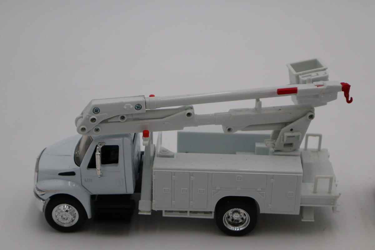 Various Lot 8-Second hand-M20331