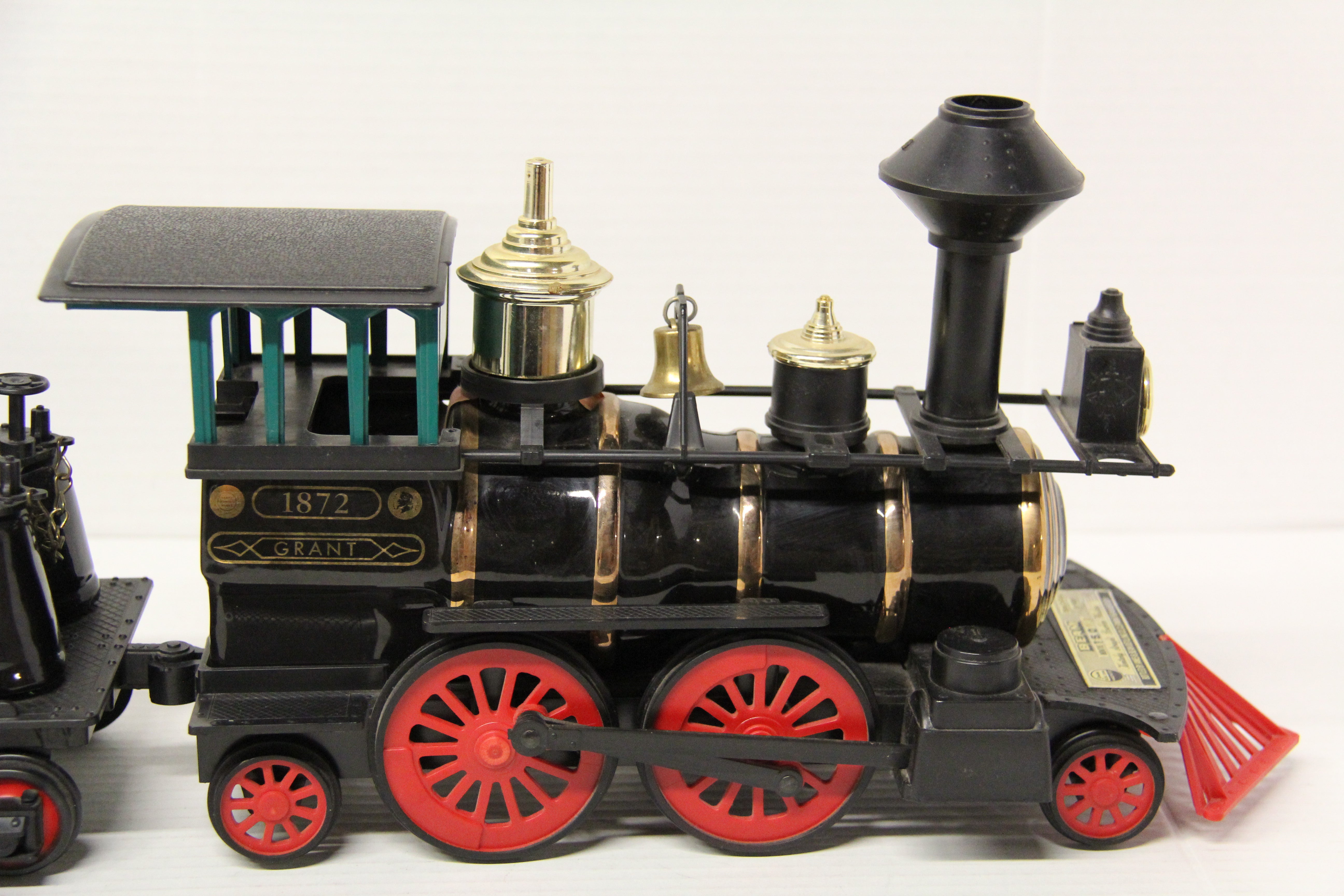 1979 Jim Beam CRR of NJ #1872 Grant Locomotive & #197 Tender Decanter-Second hand-M7220