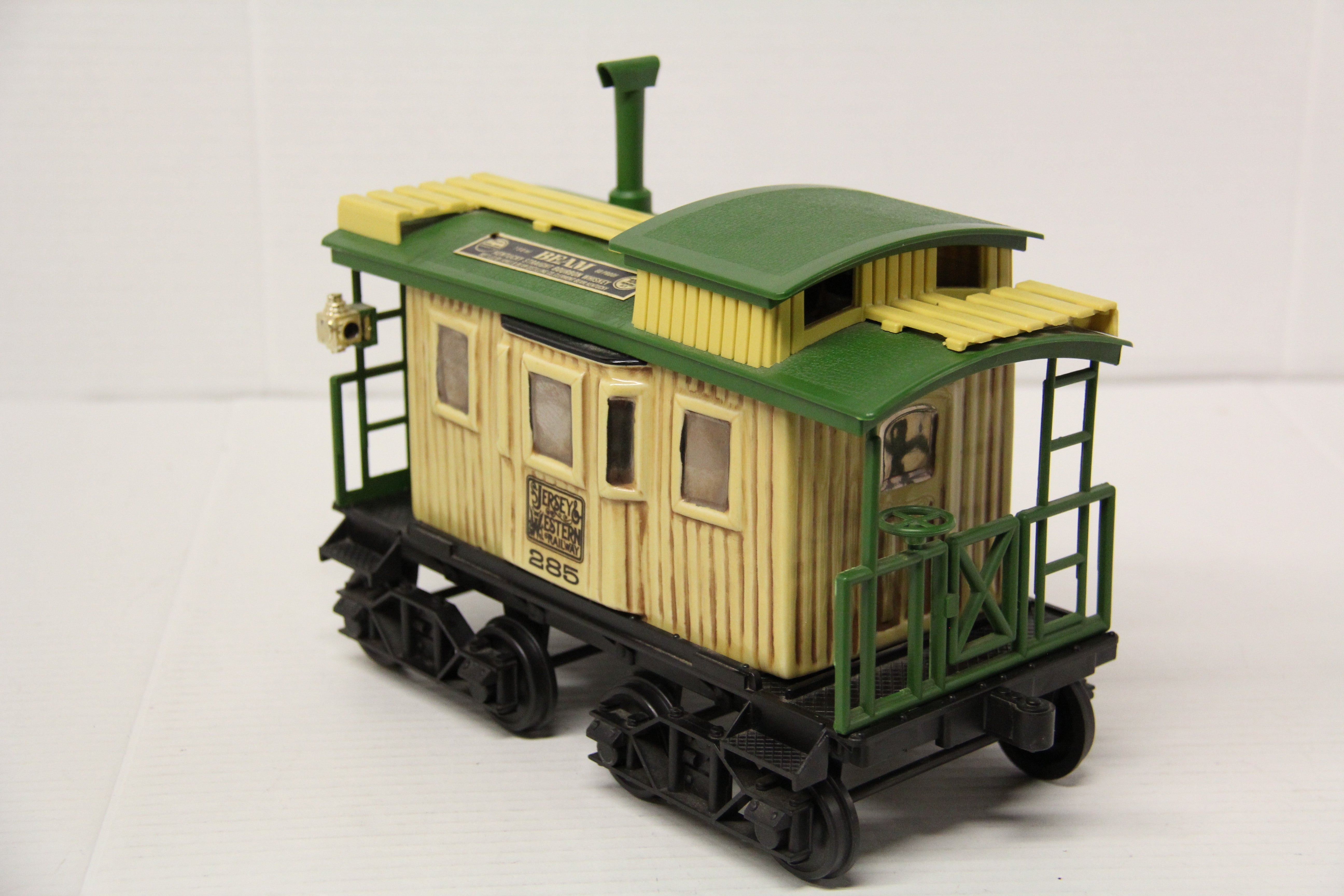 1984 Jim Beam Jersey & Western Caboose #285 Decanter-Second hand-M7221 - MrMuffin'sTrains