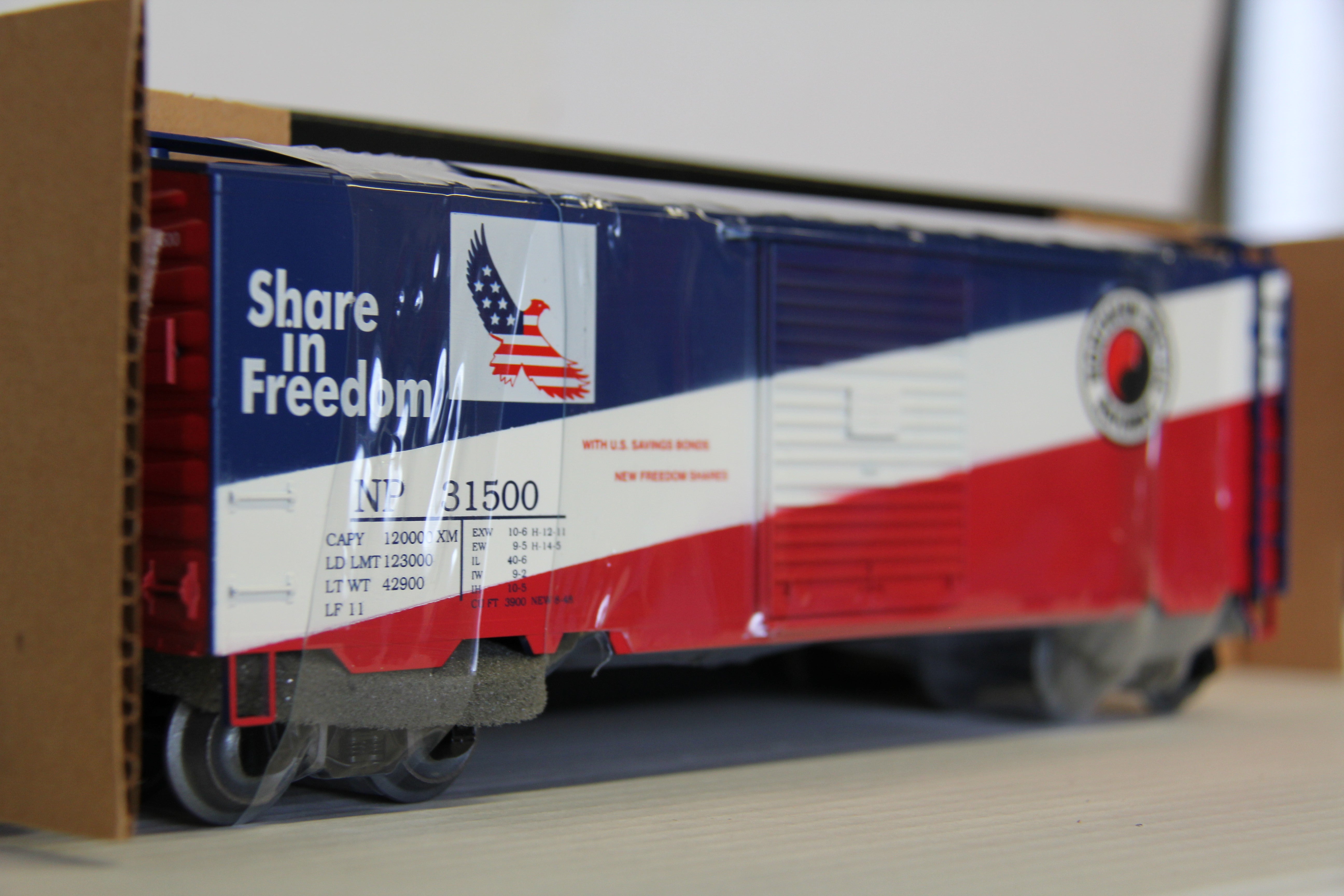 Weaver #U2115 Northern Pacific "Share in Freedom" Prestige Series #3-Second hand-M5963