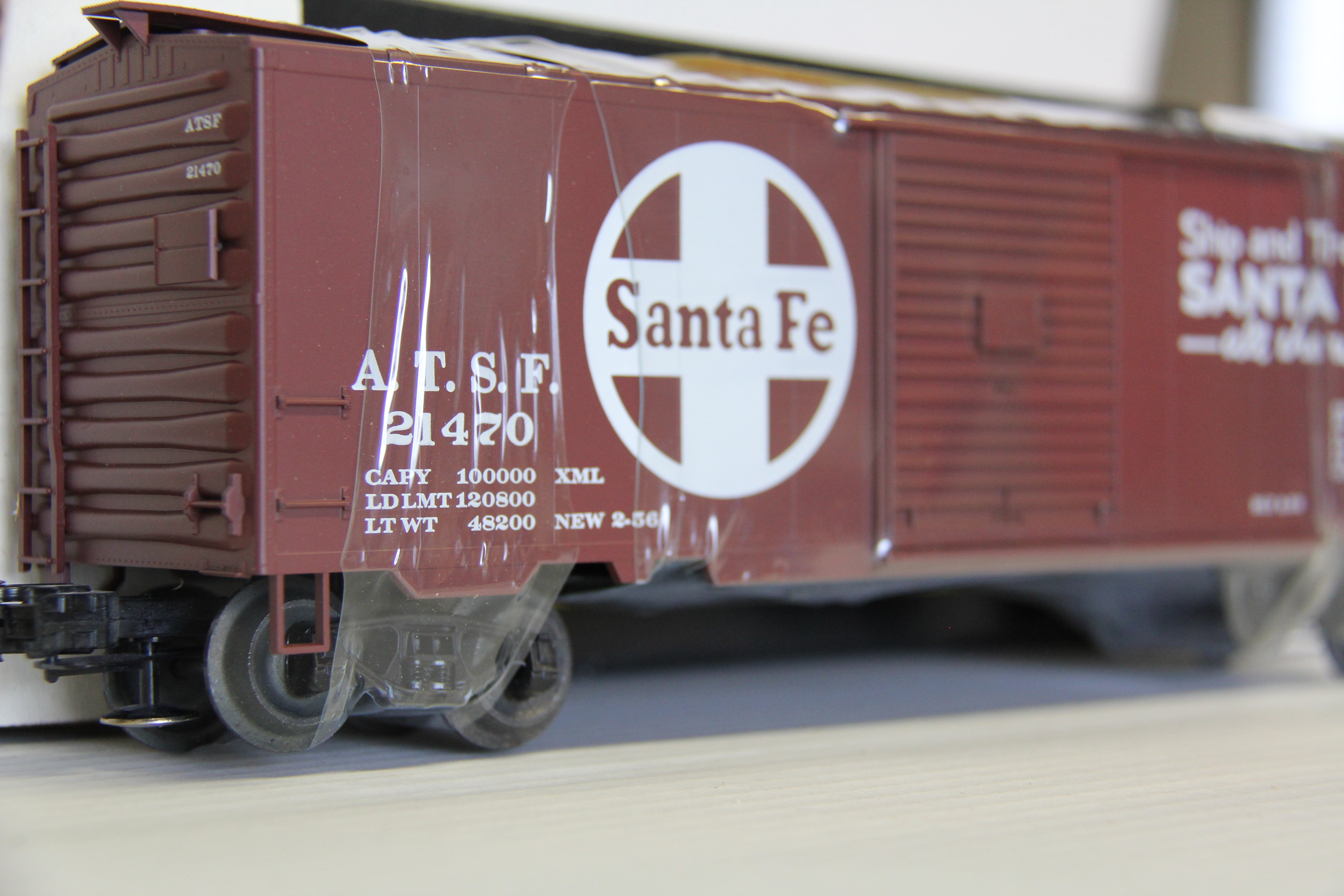 Weaver #3079 Santa Fe PS-1 40' Boxcar-Second hand-M5964