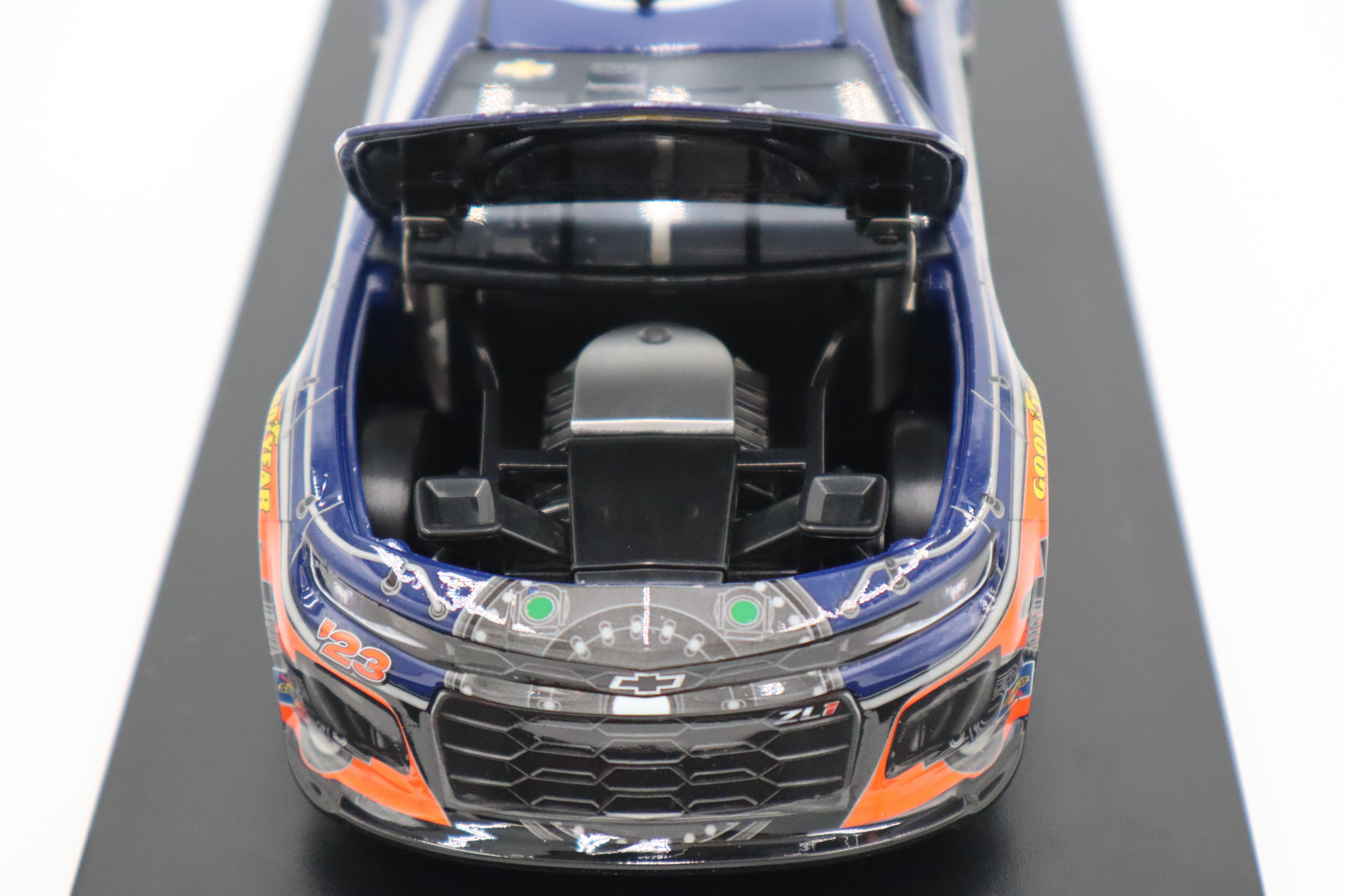 2023 Lionel Racing LCCA Camaro ZL1 Racing Car #23-1:24 Scale-Second hand-M8300