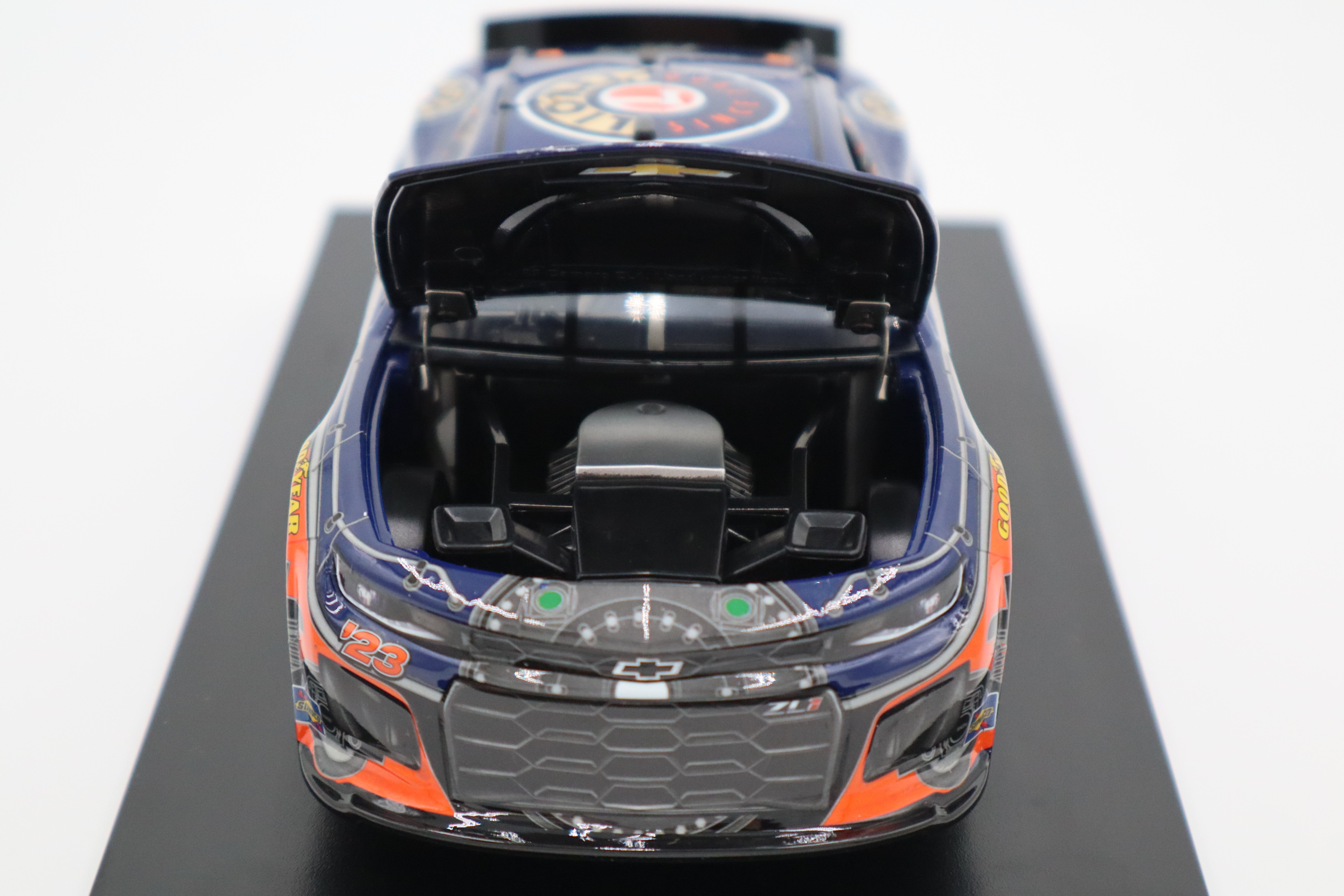 2023 Lionel Racing LCCA Camaro ZL1 Racing Car #23-1:24 Scale-Second hand-M8300