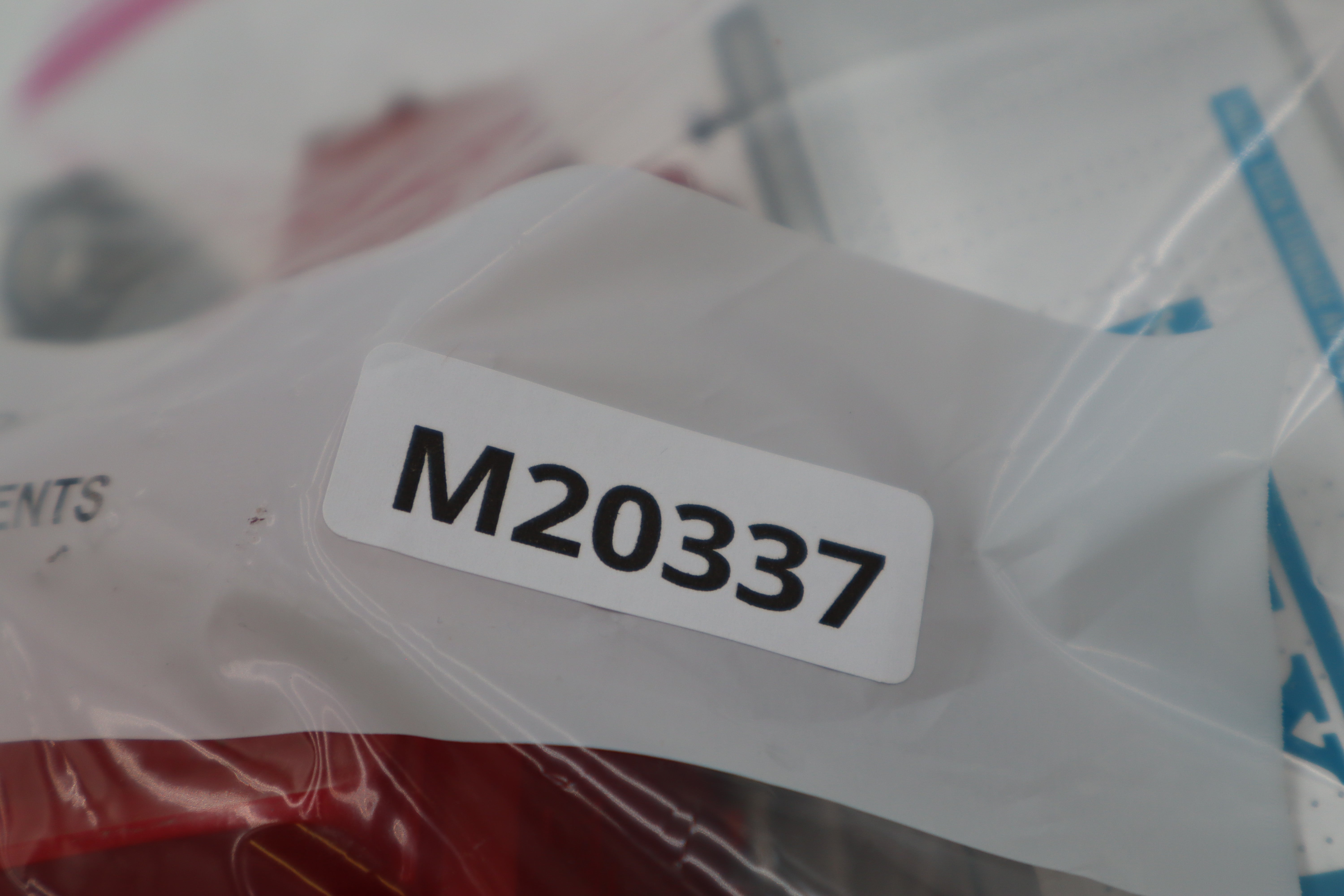 Various Lot 14-Second hand-M20337