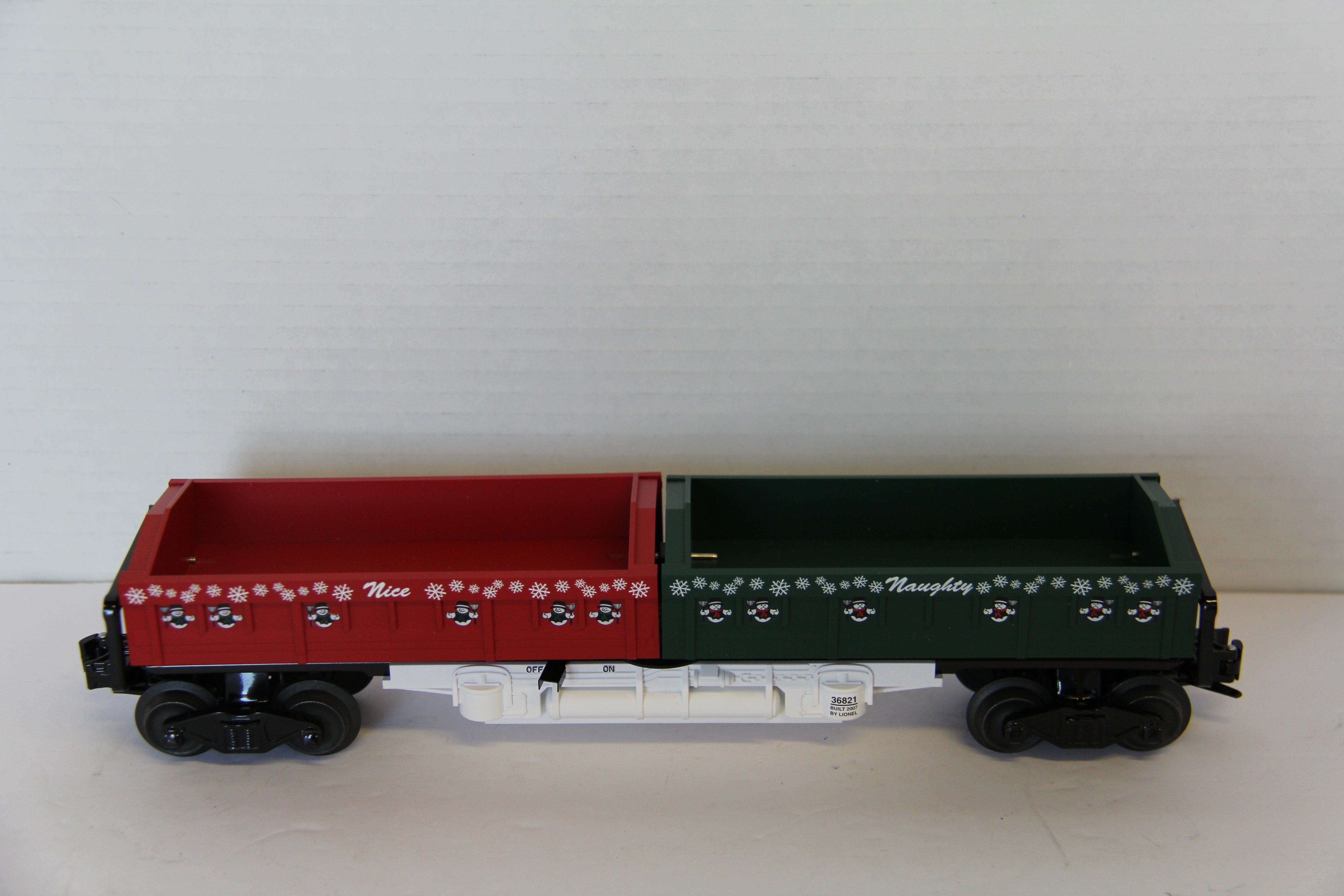 Lionel 6-36821 Naughty or Nice Twin Dump Car-Second hand-M7617