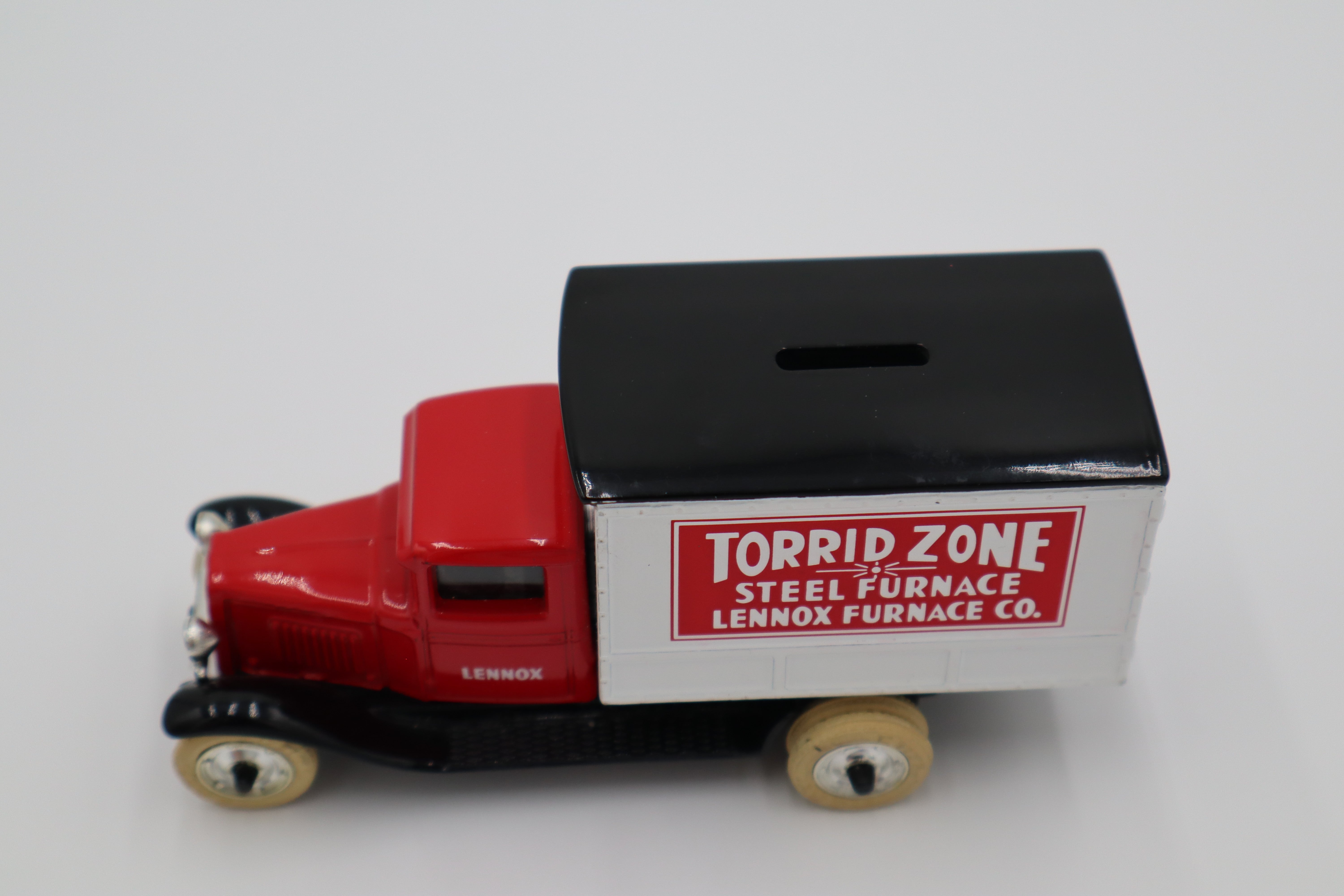 Ertl 1930 Chevrolet Delivery Truck (Red/White)-Lennox Furnace-Second hand-M8303