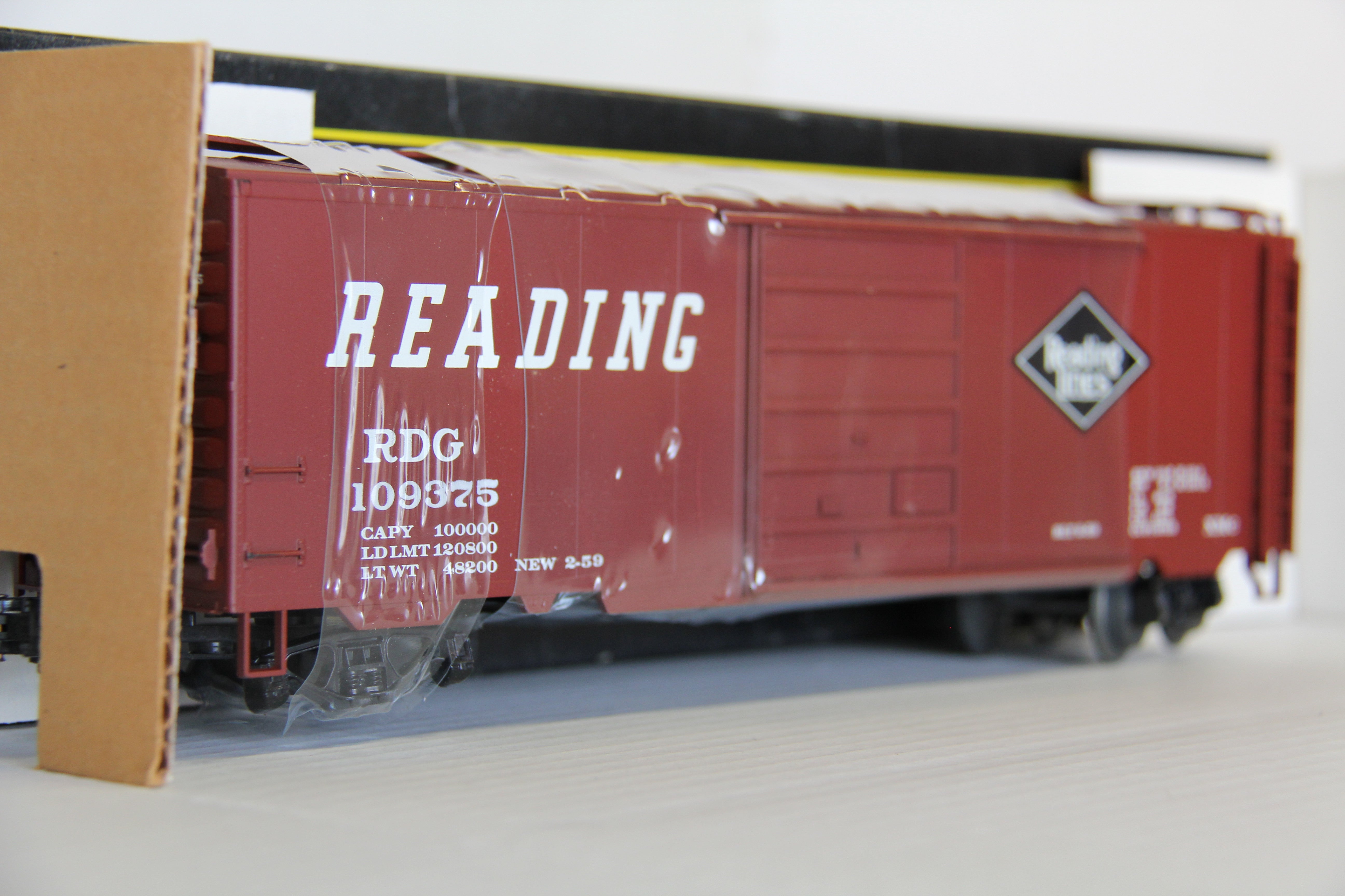 Weaver #3080 Reading PS-1 40' Boxcar-Second hand-M5966