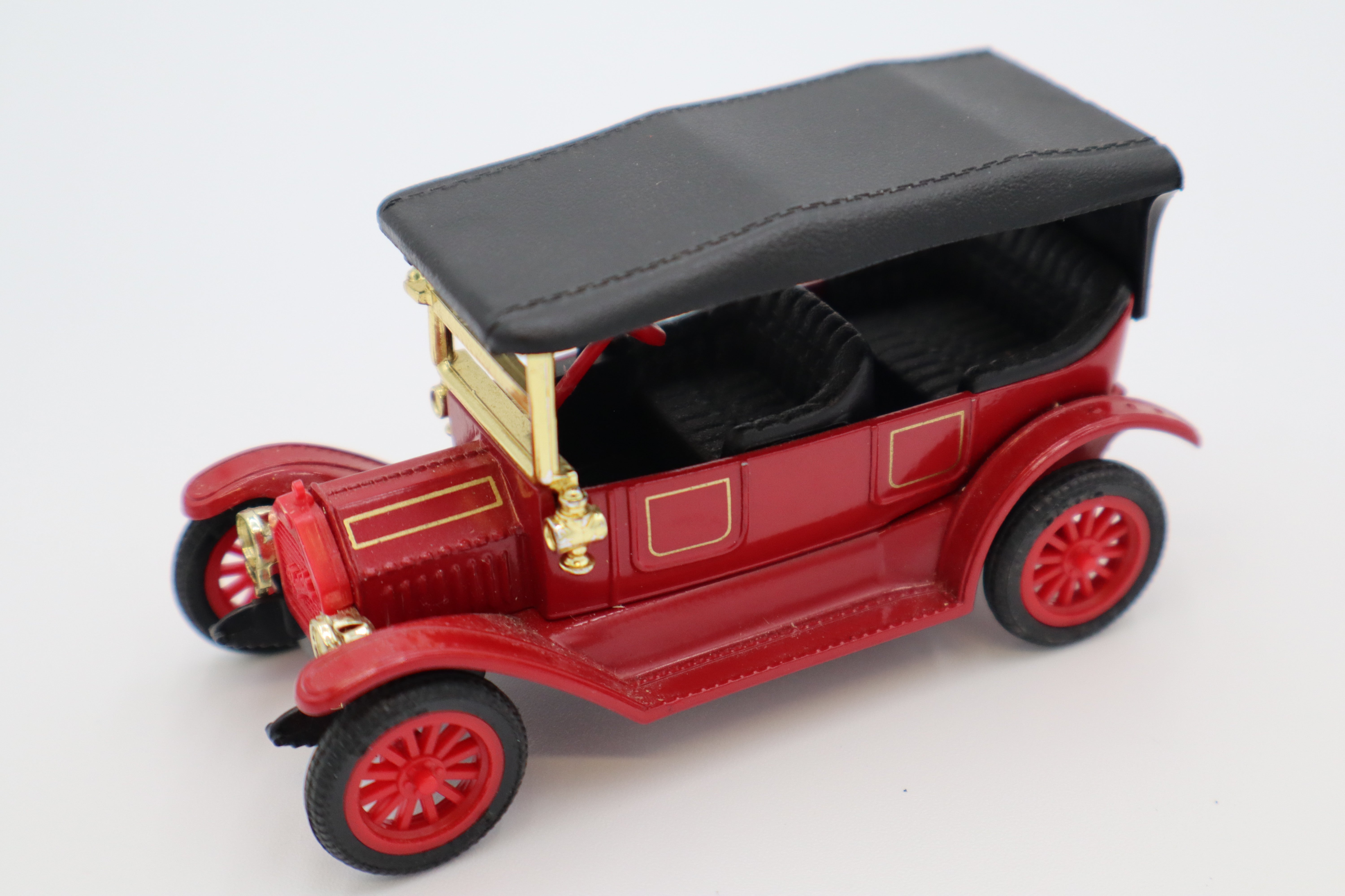 Ertl 1912 Buick Model 35 (Red/Black)-Second hand-M8306