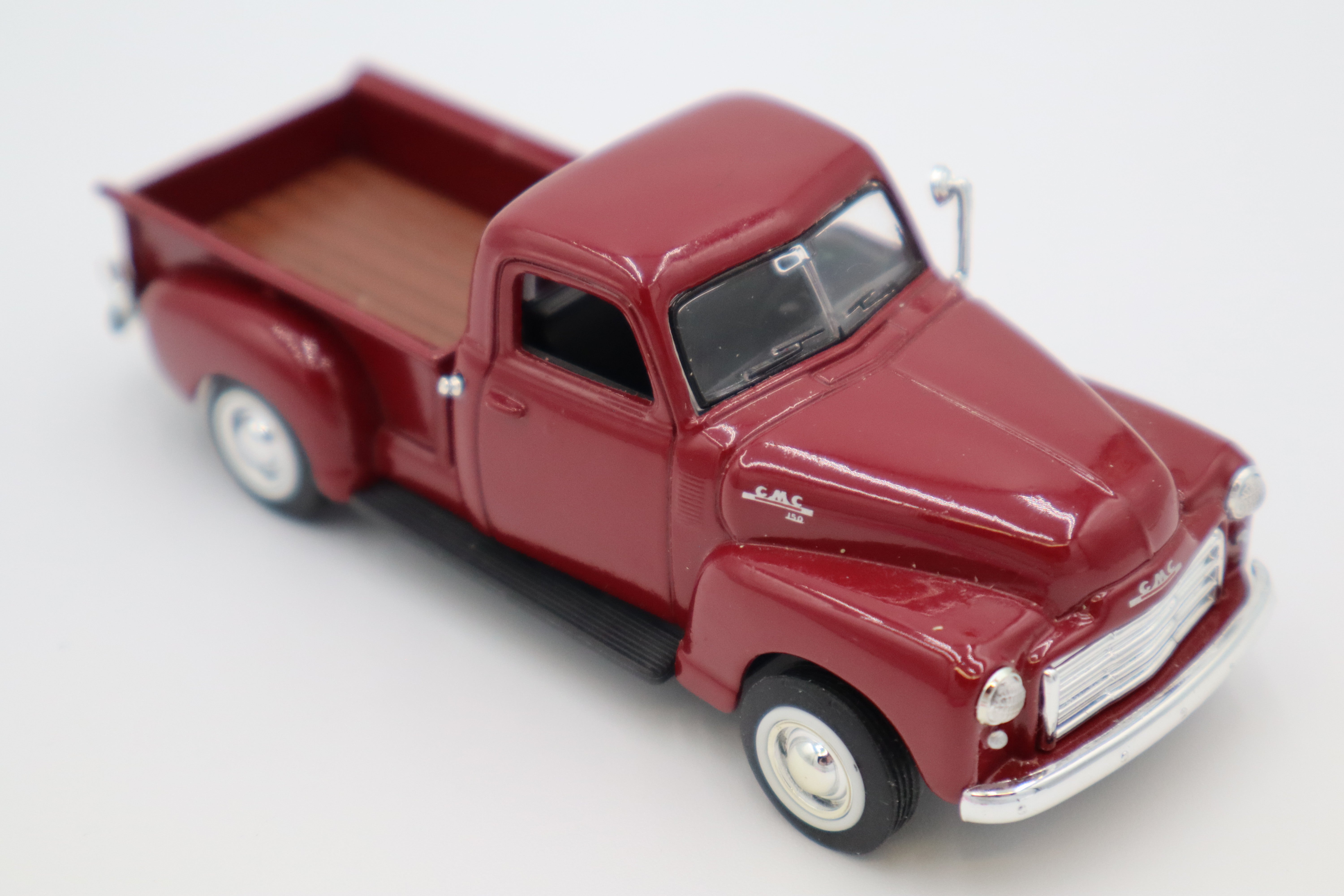 Yatming 1950 GMC Pickup (Maroon)-Second hand-M8309